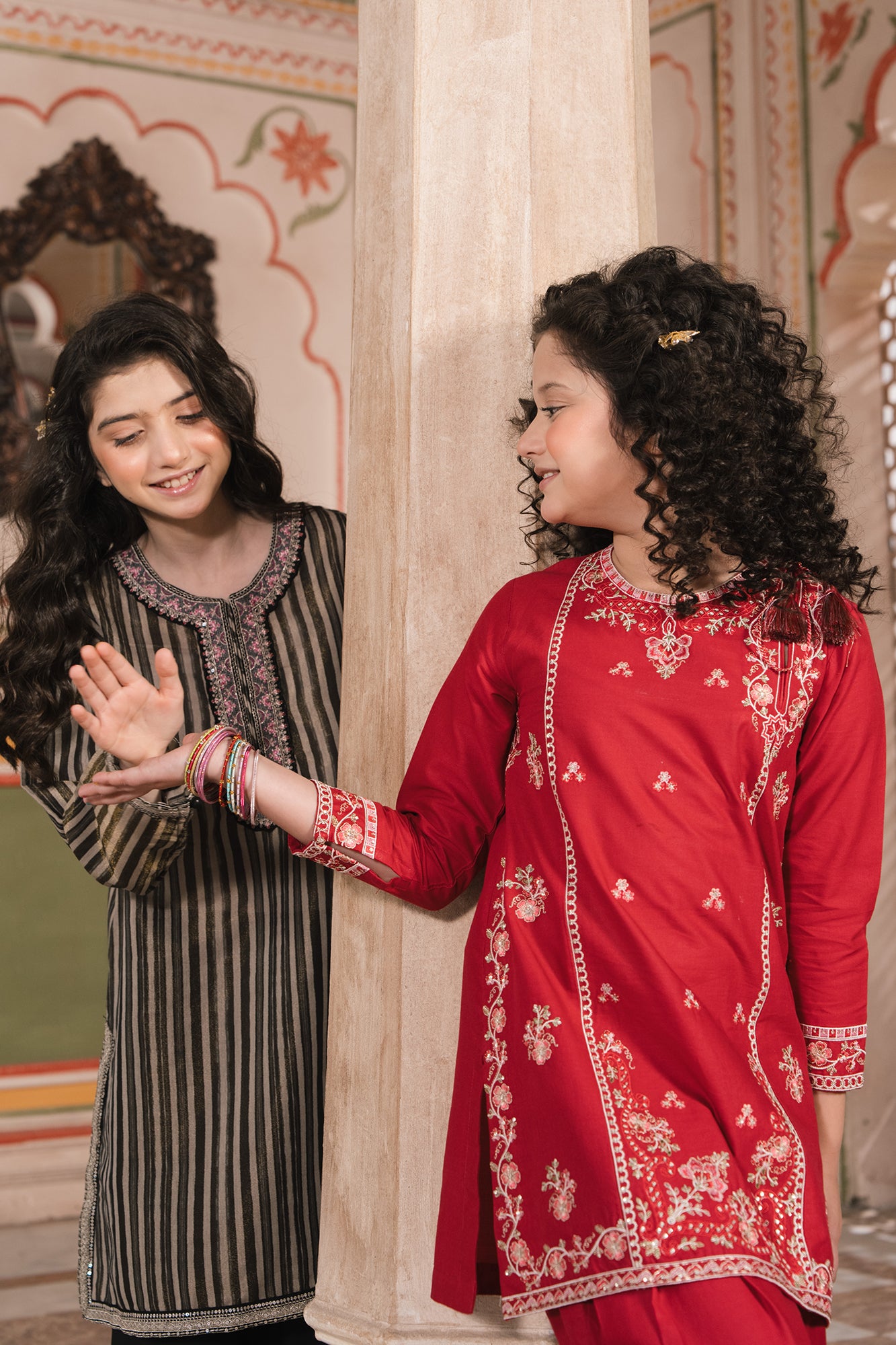 EMBROIDERED SUIT (E0692/404/416)