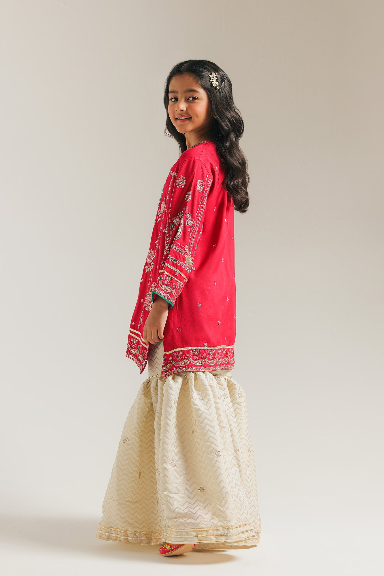 EMBROIDERED SUIT (E0228/415/416)