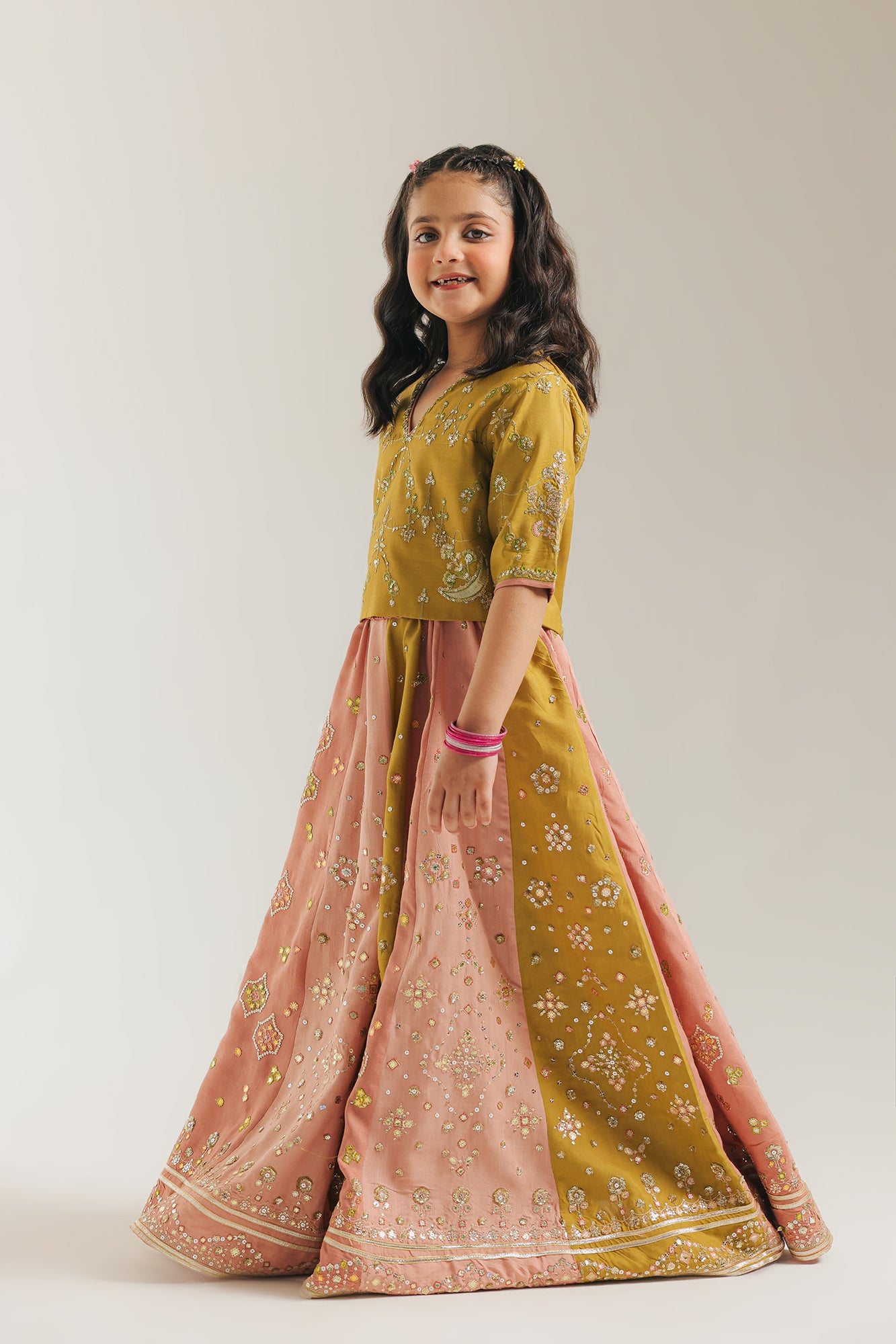 EMBROIDERED SUIT (E0230/415/121)