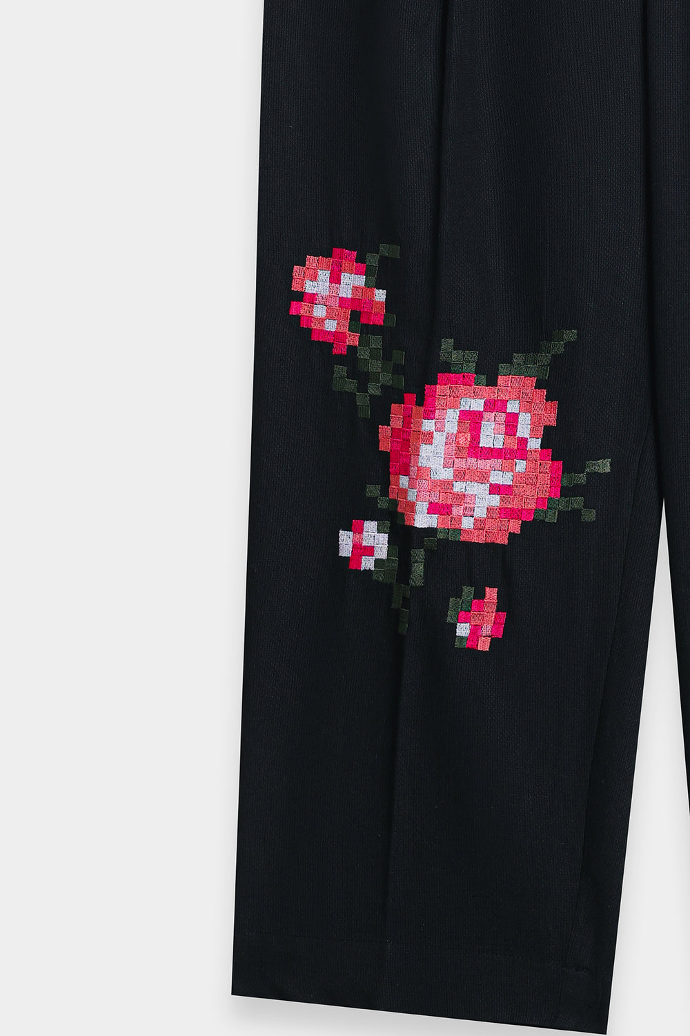 EMBROIDERED SUIT (E0603/106/902)