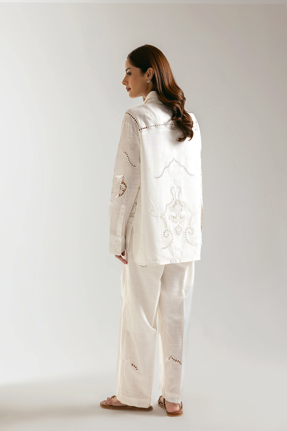 EMBROIDERED SUIT (E0609/106/001)