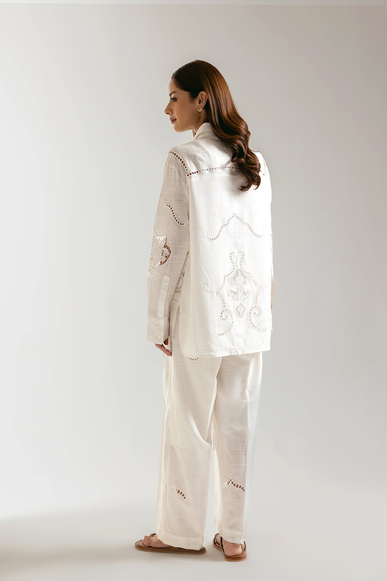 EMBROIDERED SUIT (E0609/106/001)