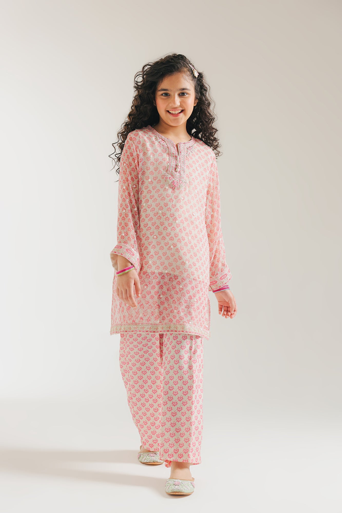 EMBROIDERED SUIT (E0621/404/006)