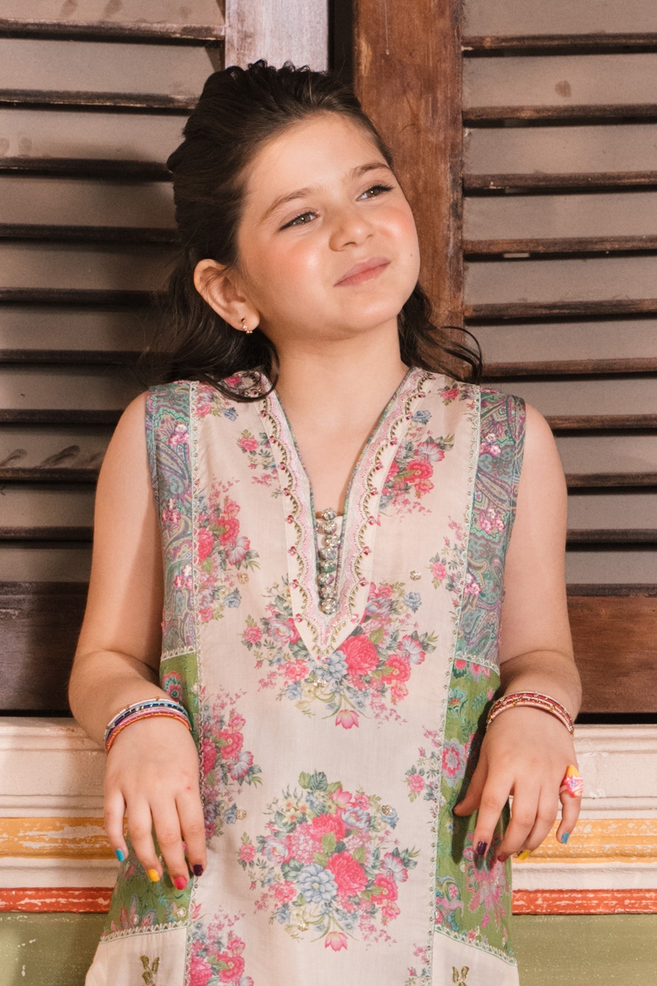 EMBROIDERED SUIT (E0645/404/006)