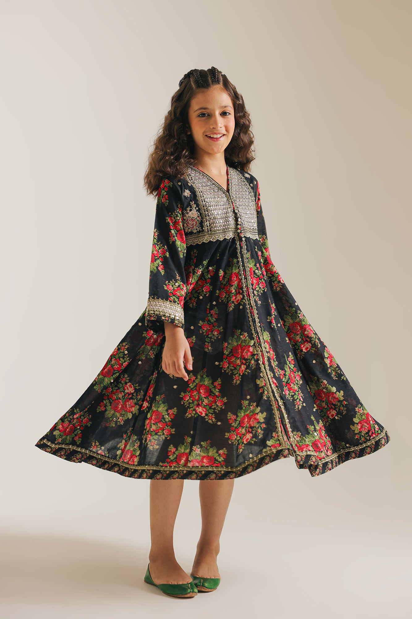 EMBROIDERED SUIT (E0662/404/902)