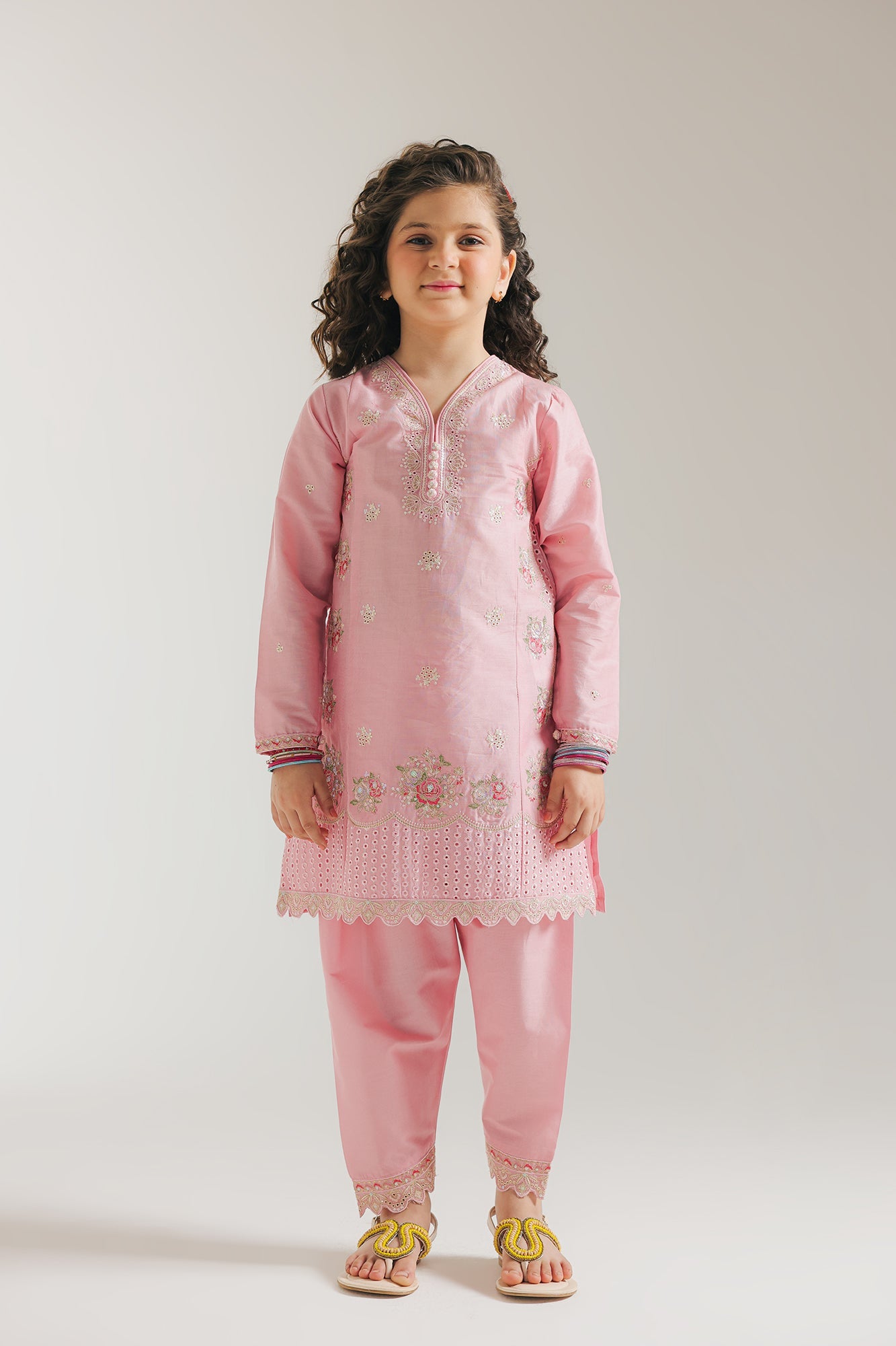 EMBROIDERED SUIT (E0668/404/426)