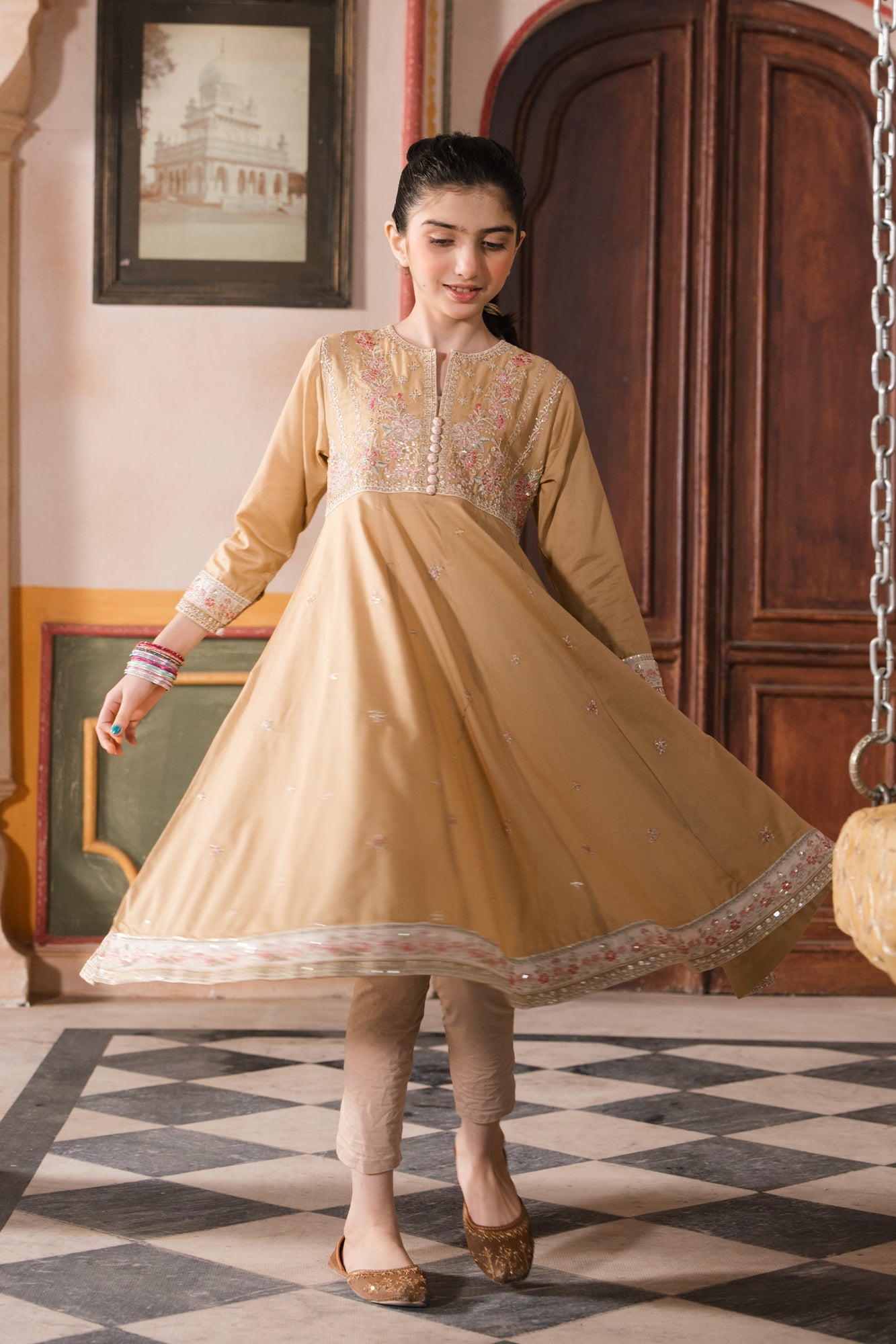 EMBROIDERED SHIRT (E0669/404/113)