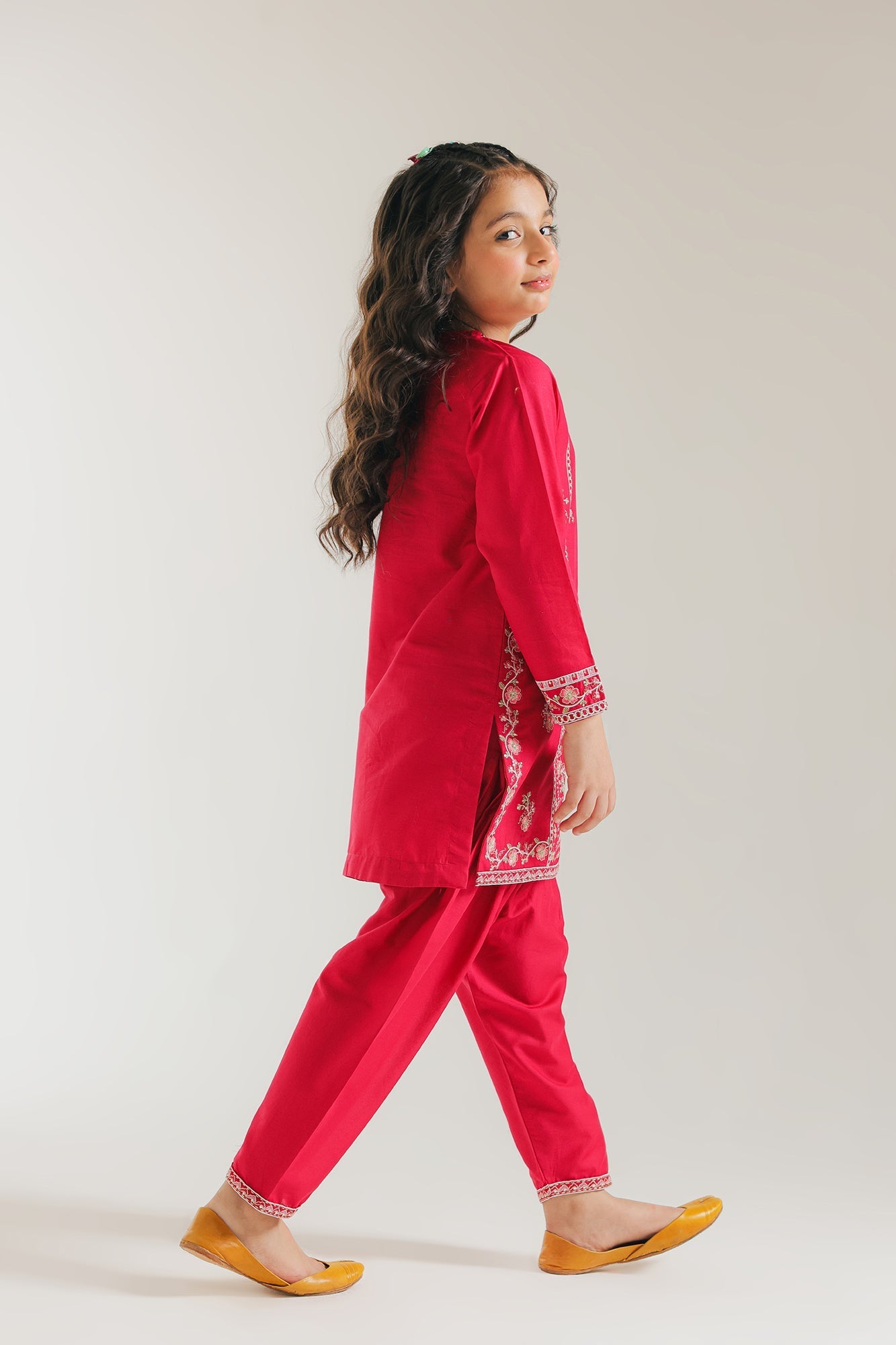 EMBROIDERED SUIT (E0692/404/416)