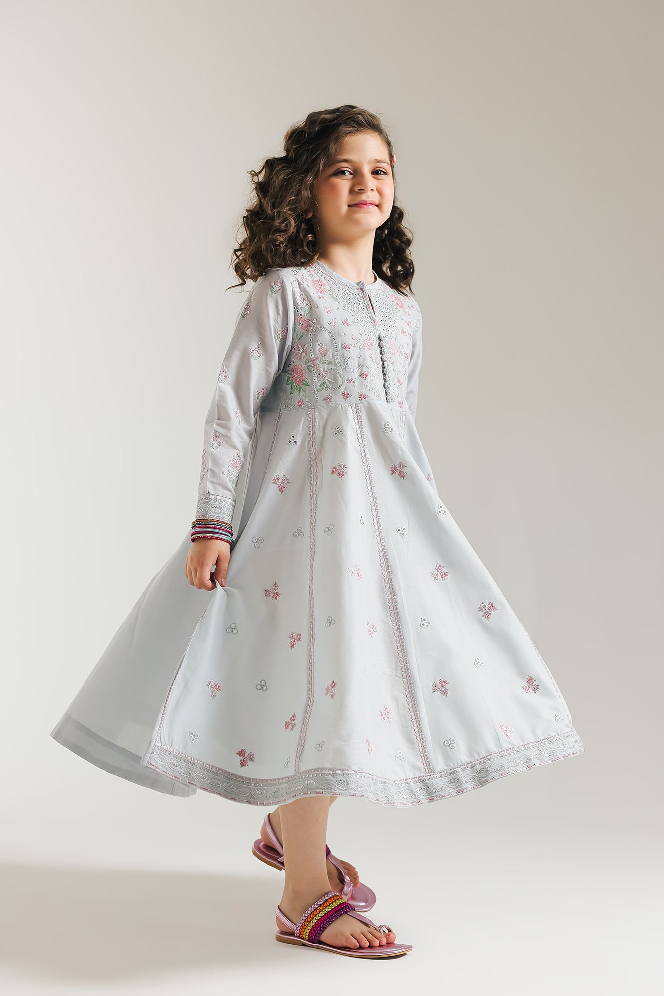 EMBROIDERED PISHWAS (E0697/404/617)