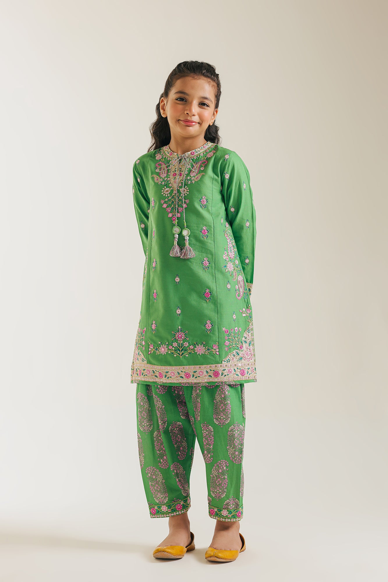 EMBROIDERED SUIT (E404/709/0720)