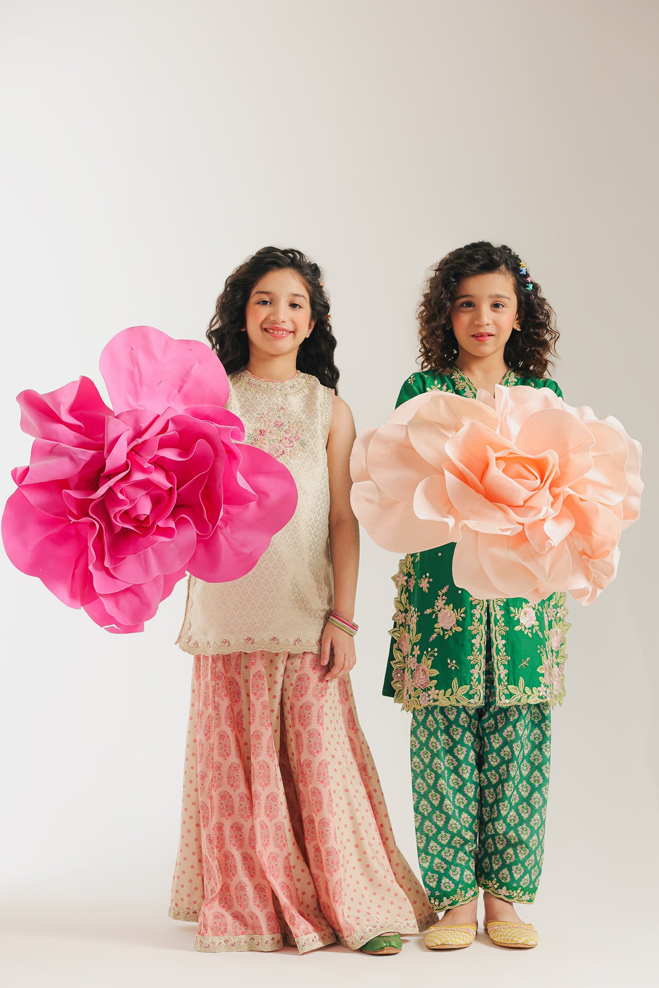 EMBROIDERED SUIT (E404/707/0724)