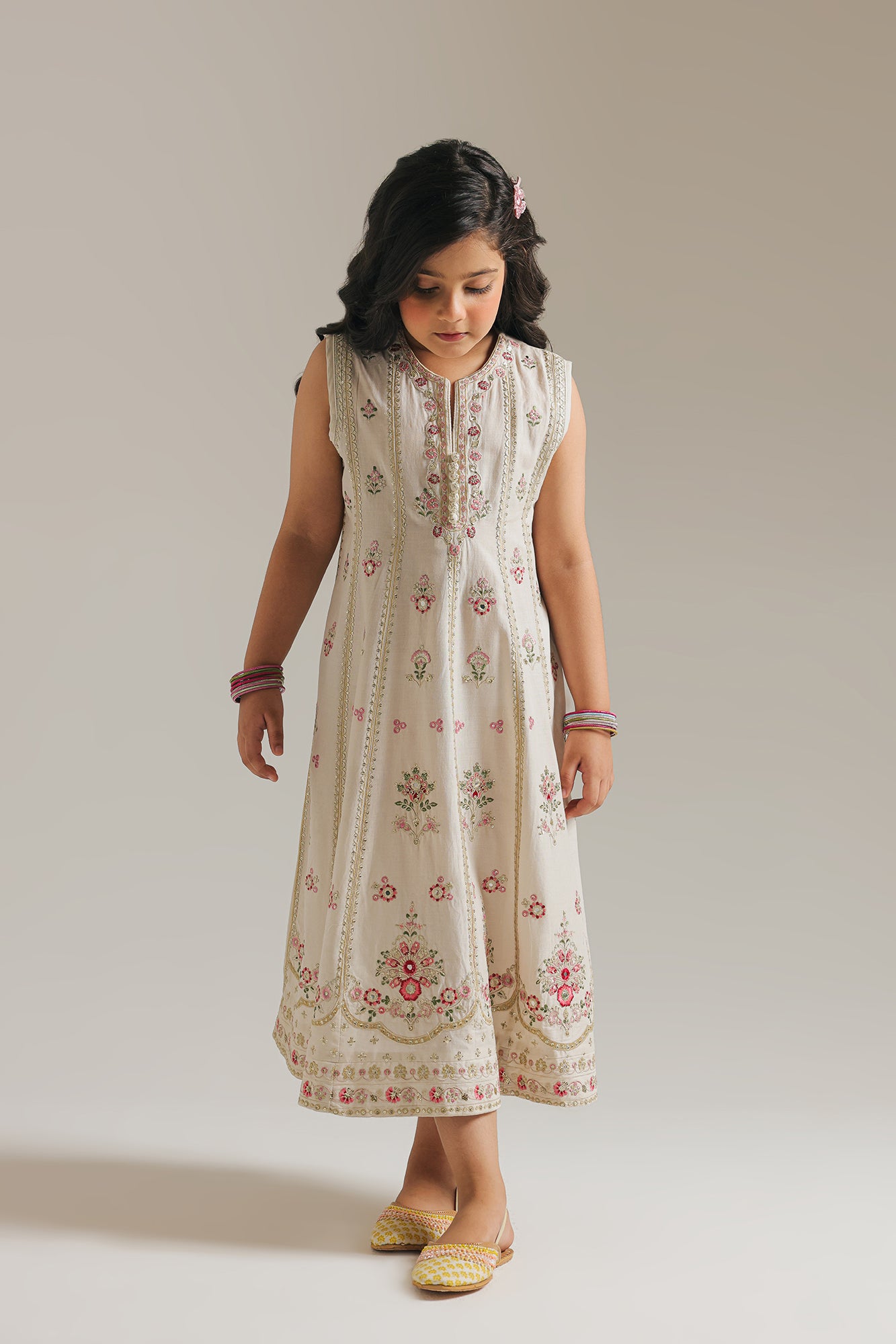 EMBROIDERED DRESS (E404/006/0727)