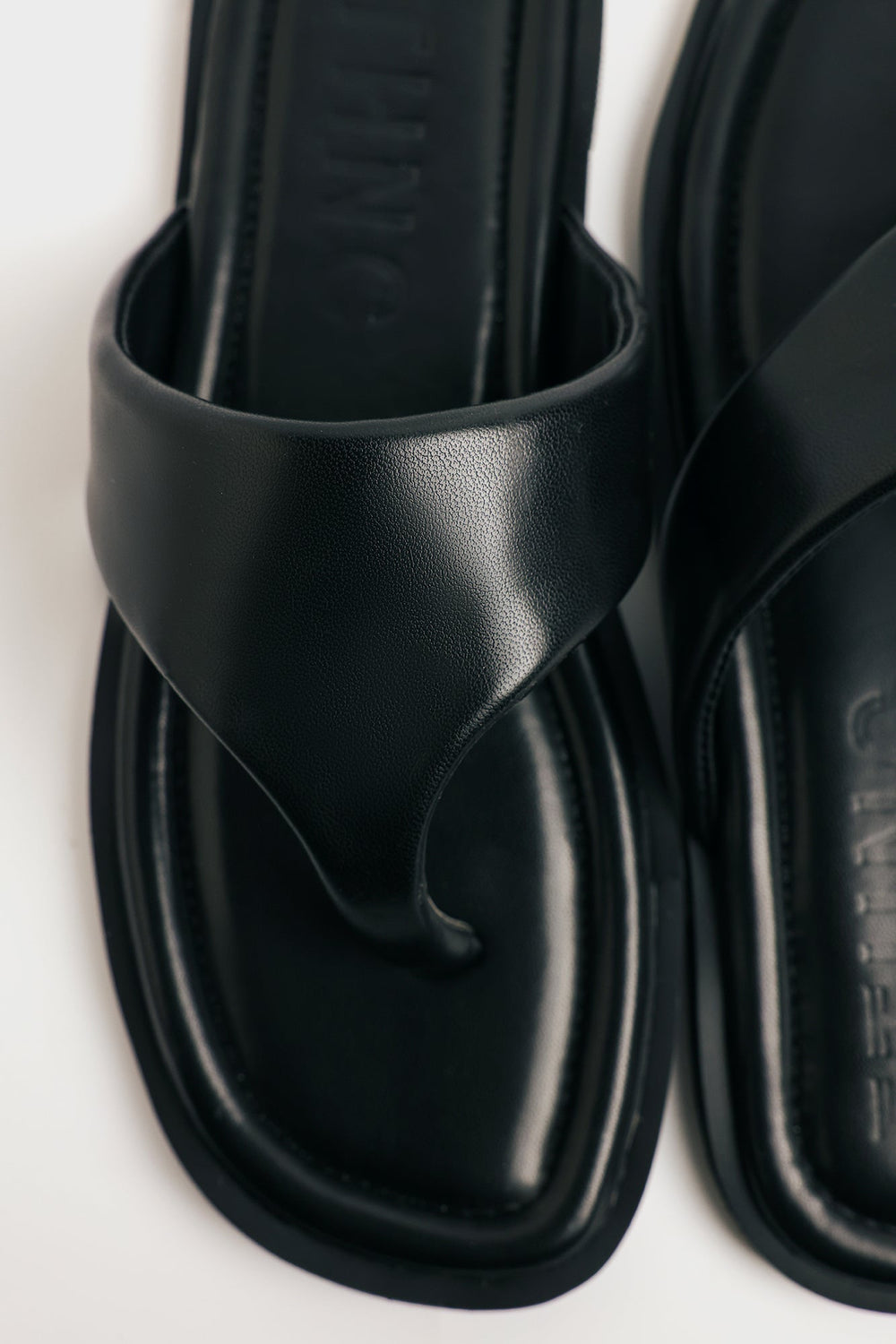 SANDAL (E0757/109/901)