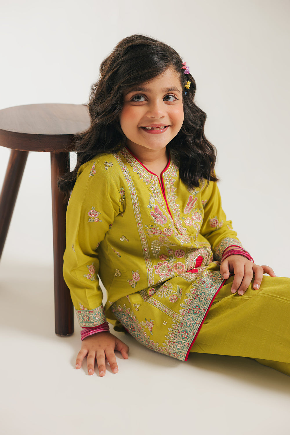 EMBROIDERED SUIT (E0806/404/125)