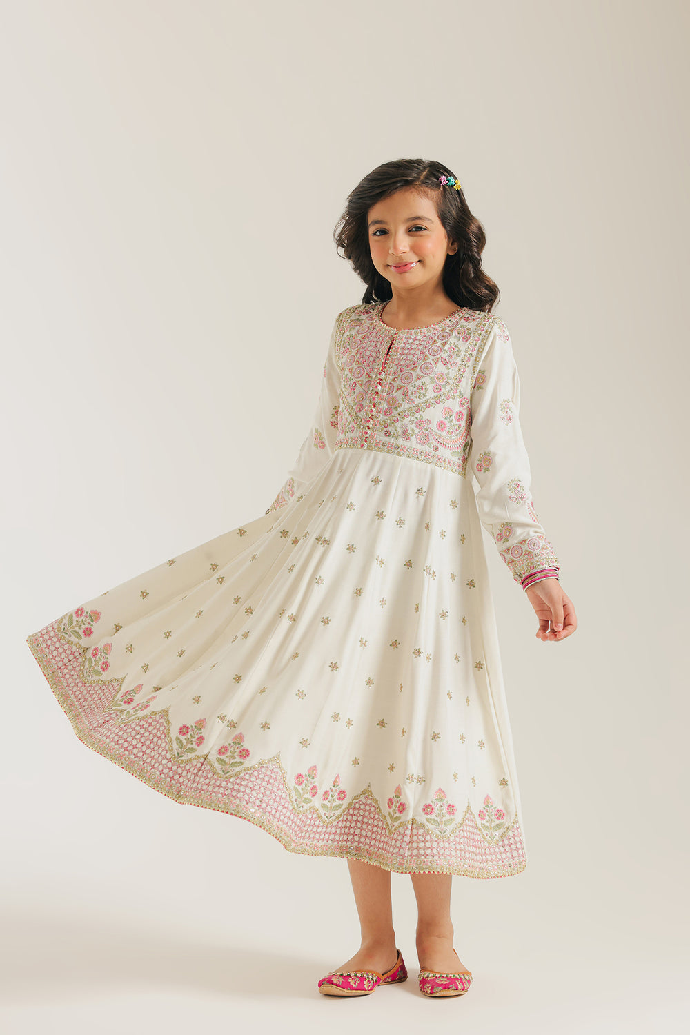 EMBROIDERED DRESS (E0821/404/003)