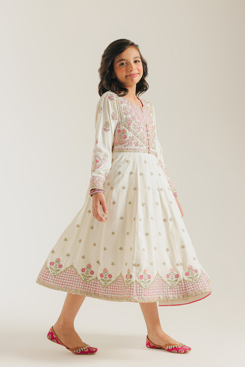 EMBROIDERED DRESS (E0821/404/003)