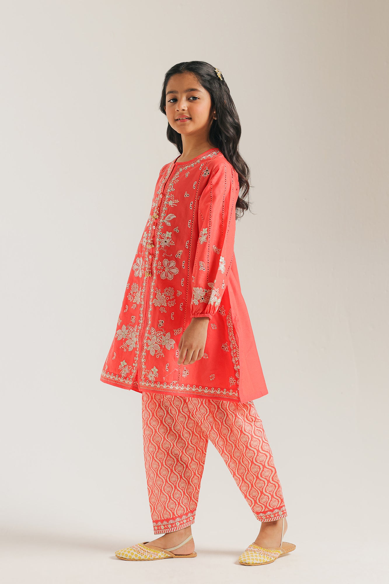 EMBROIDERED SUIT (E0845/404/311)