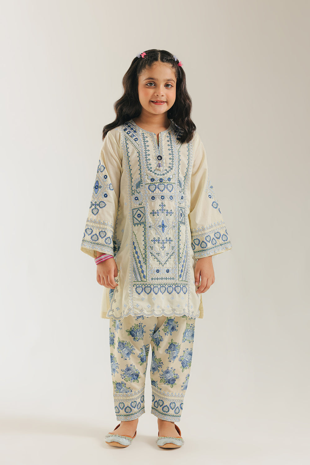 EMBROIDERED SUIT (E0850/404/005)