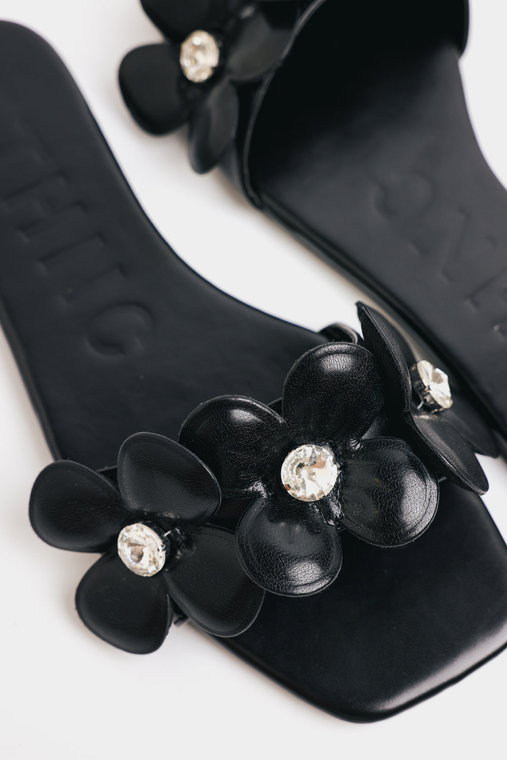 SANDAL (E0854/109/901)