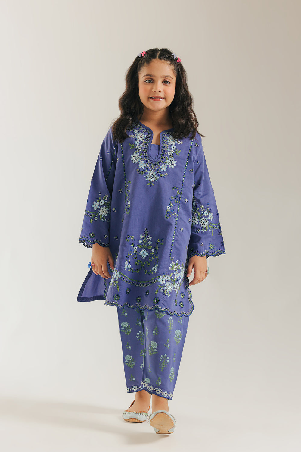 EMBROIDERED SUIT (E0857/404/626)