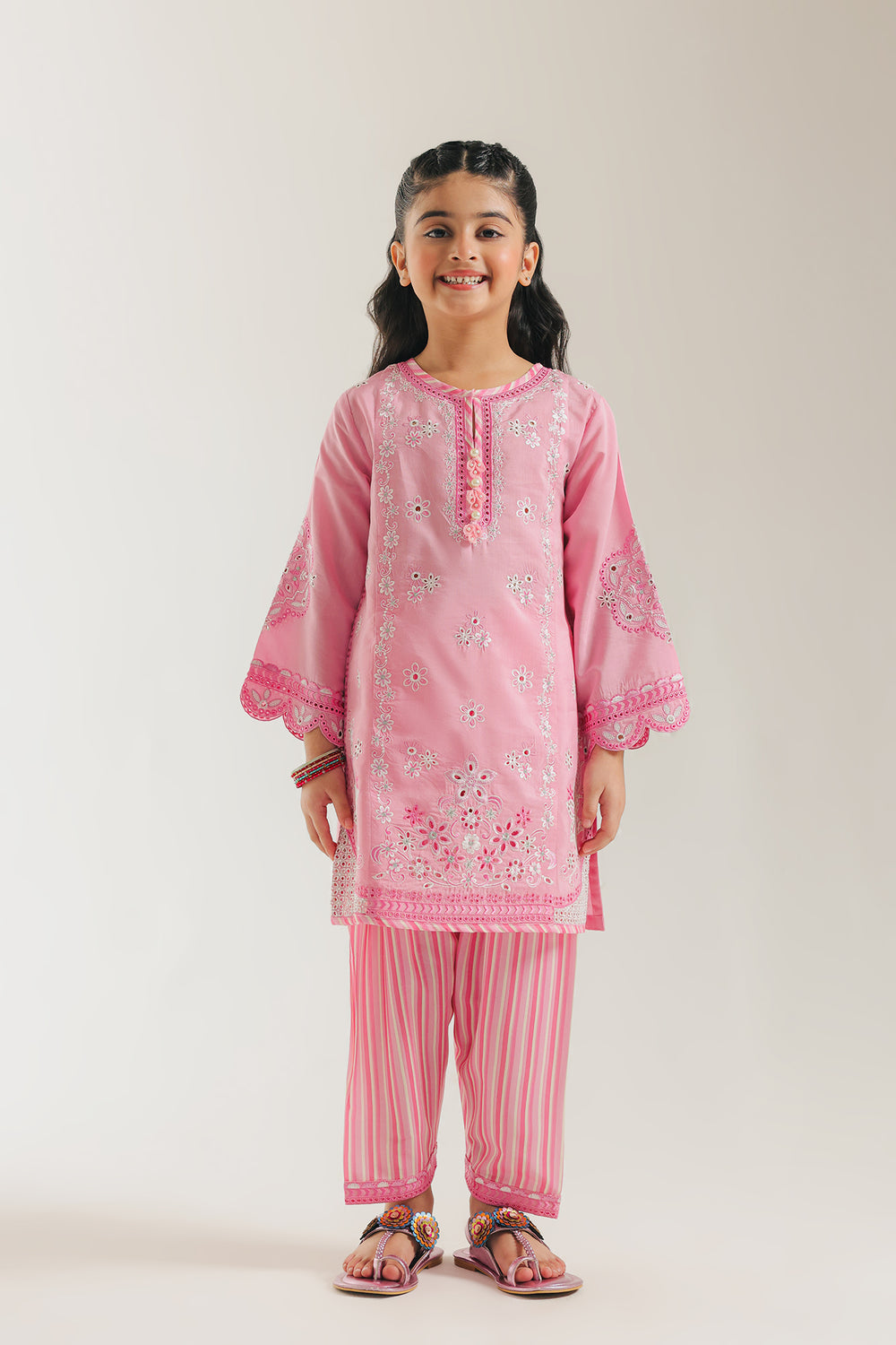 EMBROIDERED SUIT (E0863/404/427)