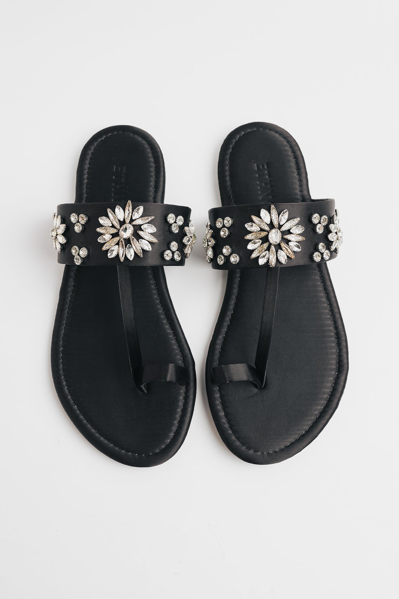 KHOLA PURI (E0934/109/901)