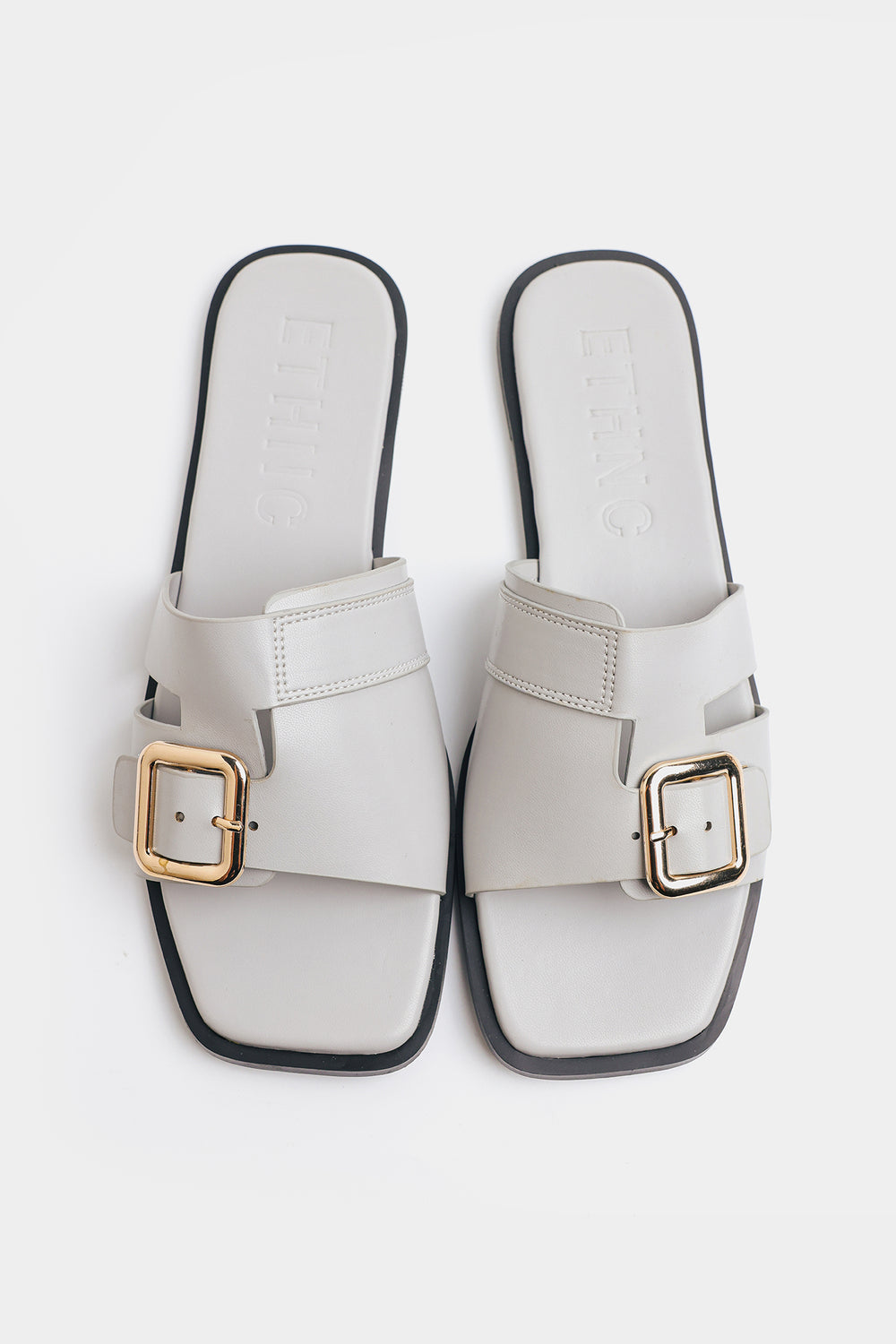 SANDAL (E0978/109/911)