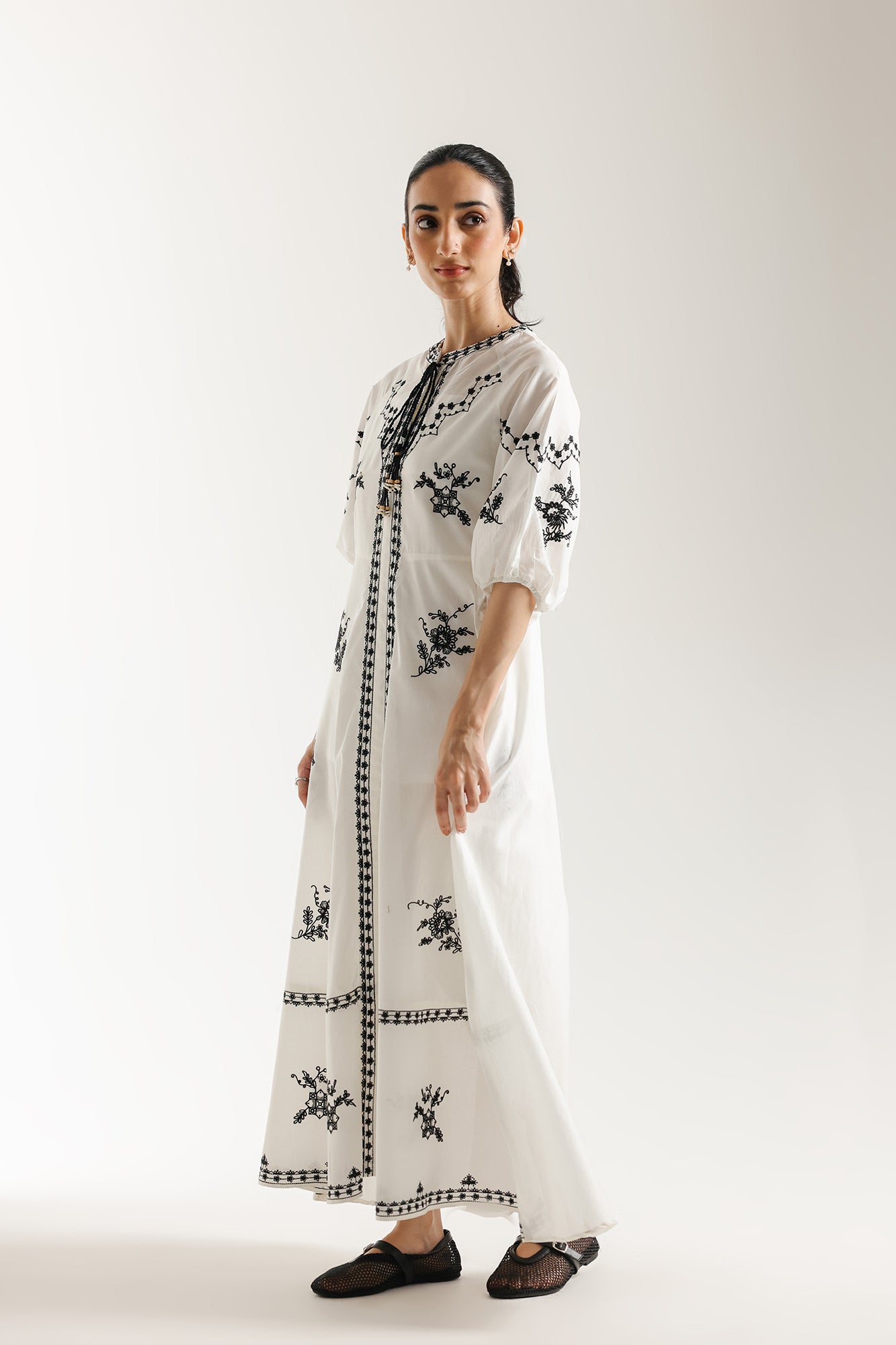 DRESS (E2306/108/001)