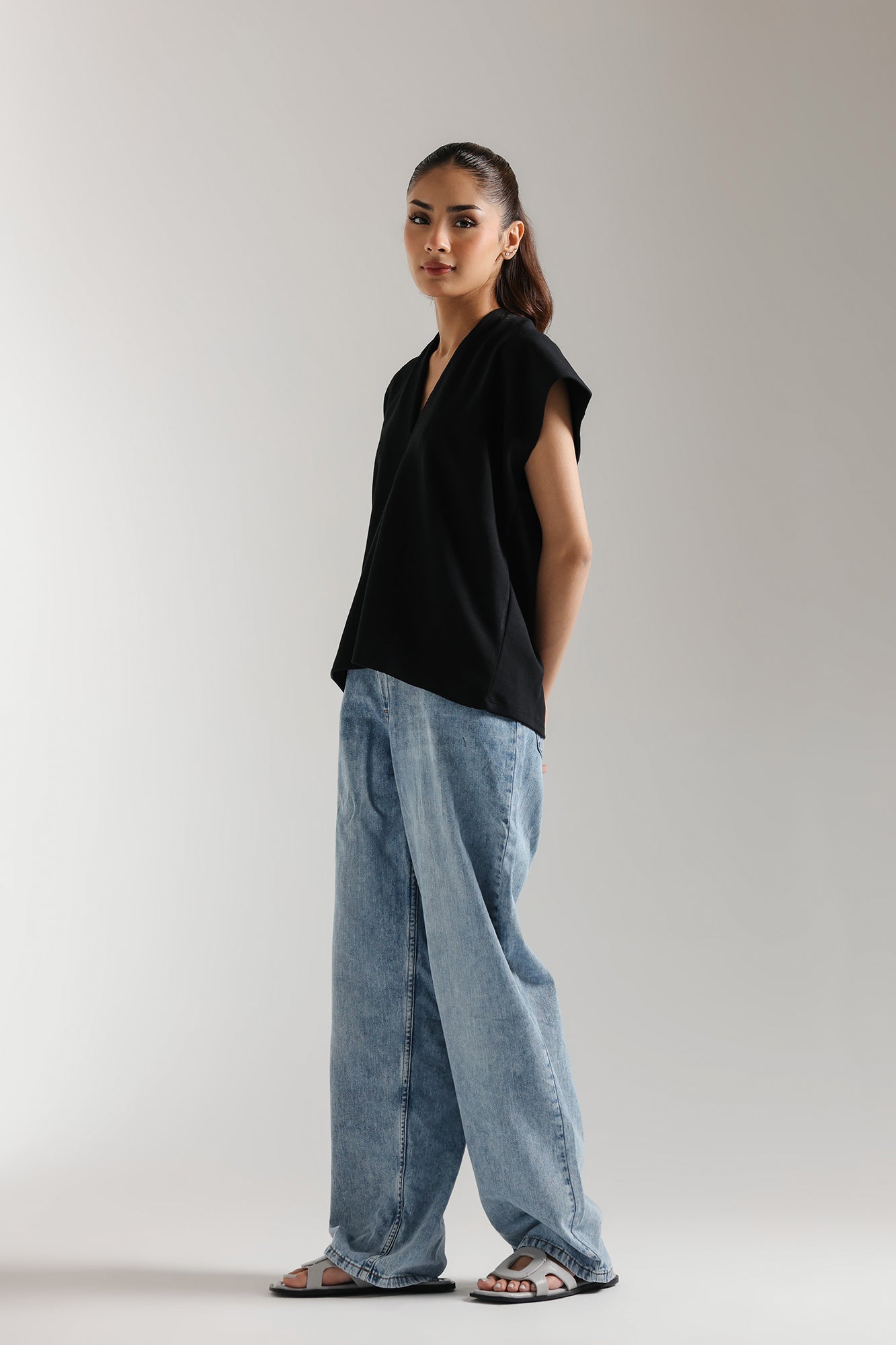 T-SHIRT (E2447/108/901)