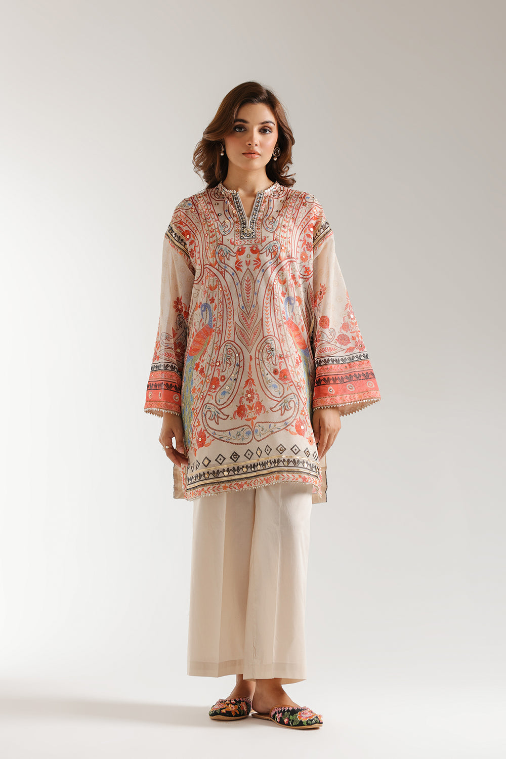 EMBROIDERED SUIT (E3078/103/227)