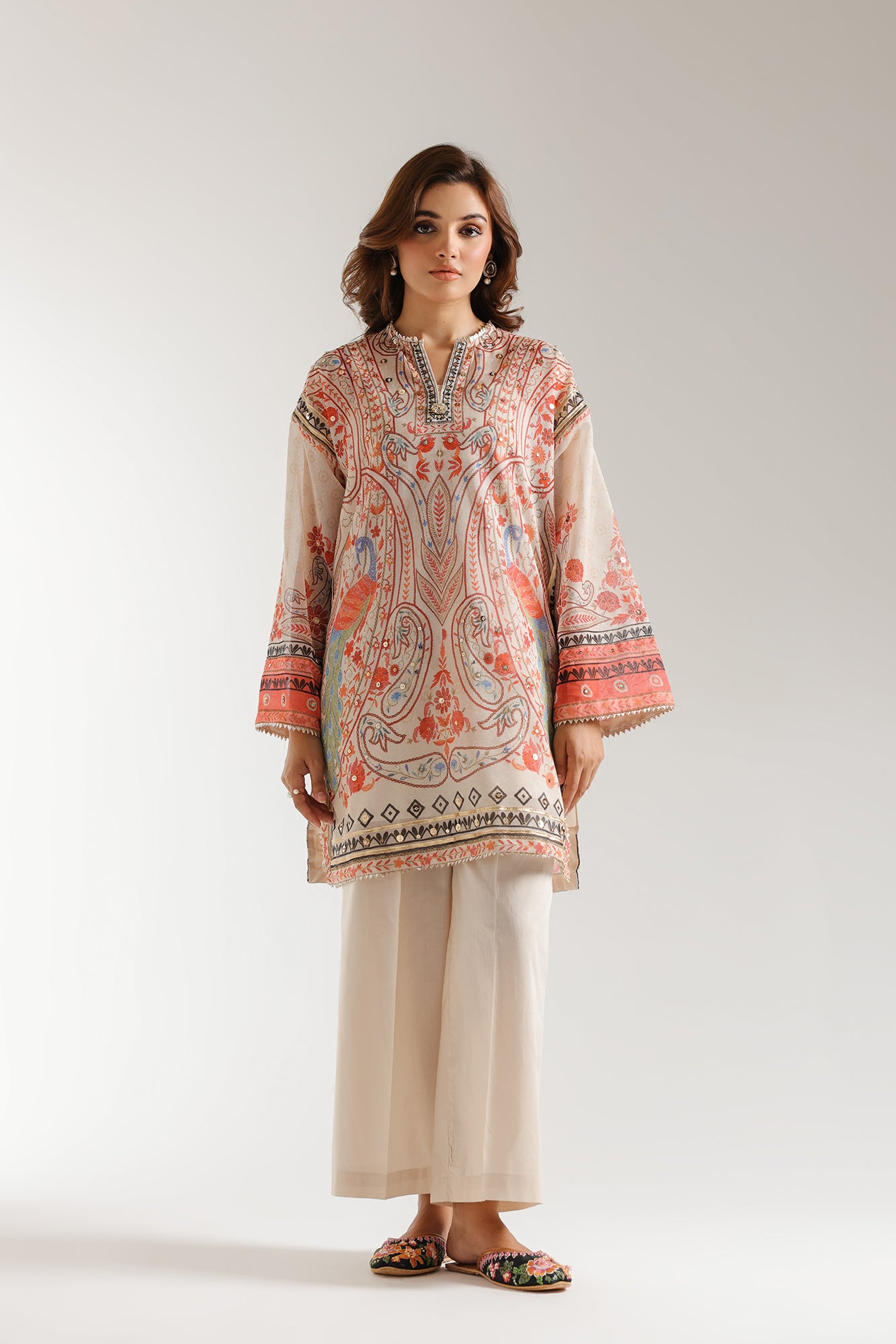 EMBROIDERED SUIT (E3078/103/227)