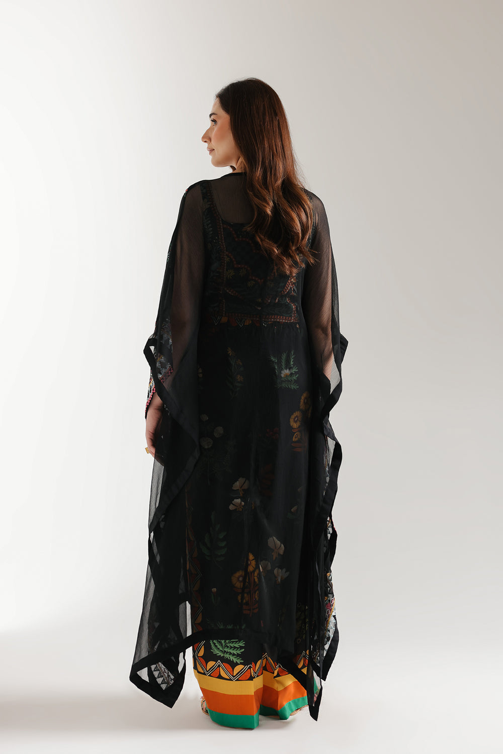 EMBROIDERED SUIT (E3083/103/902)