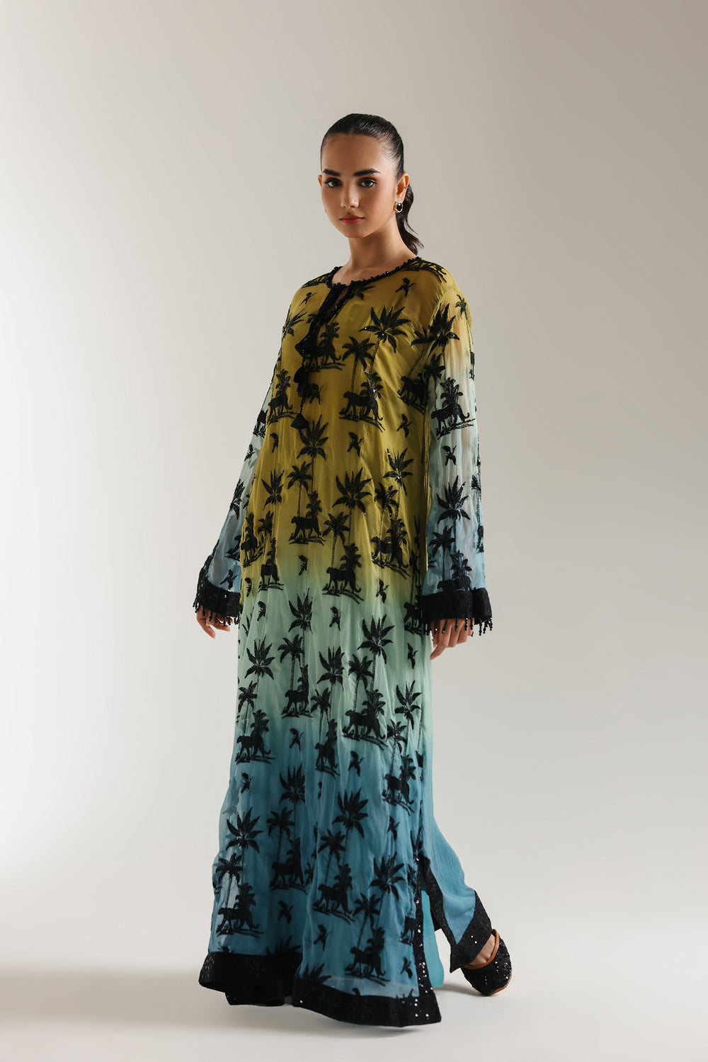 EMBROIDERED SHIRT (E3084/103/121)