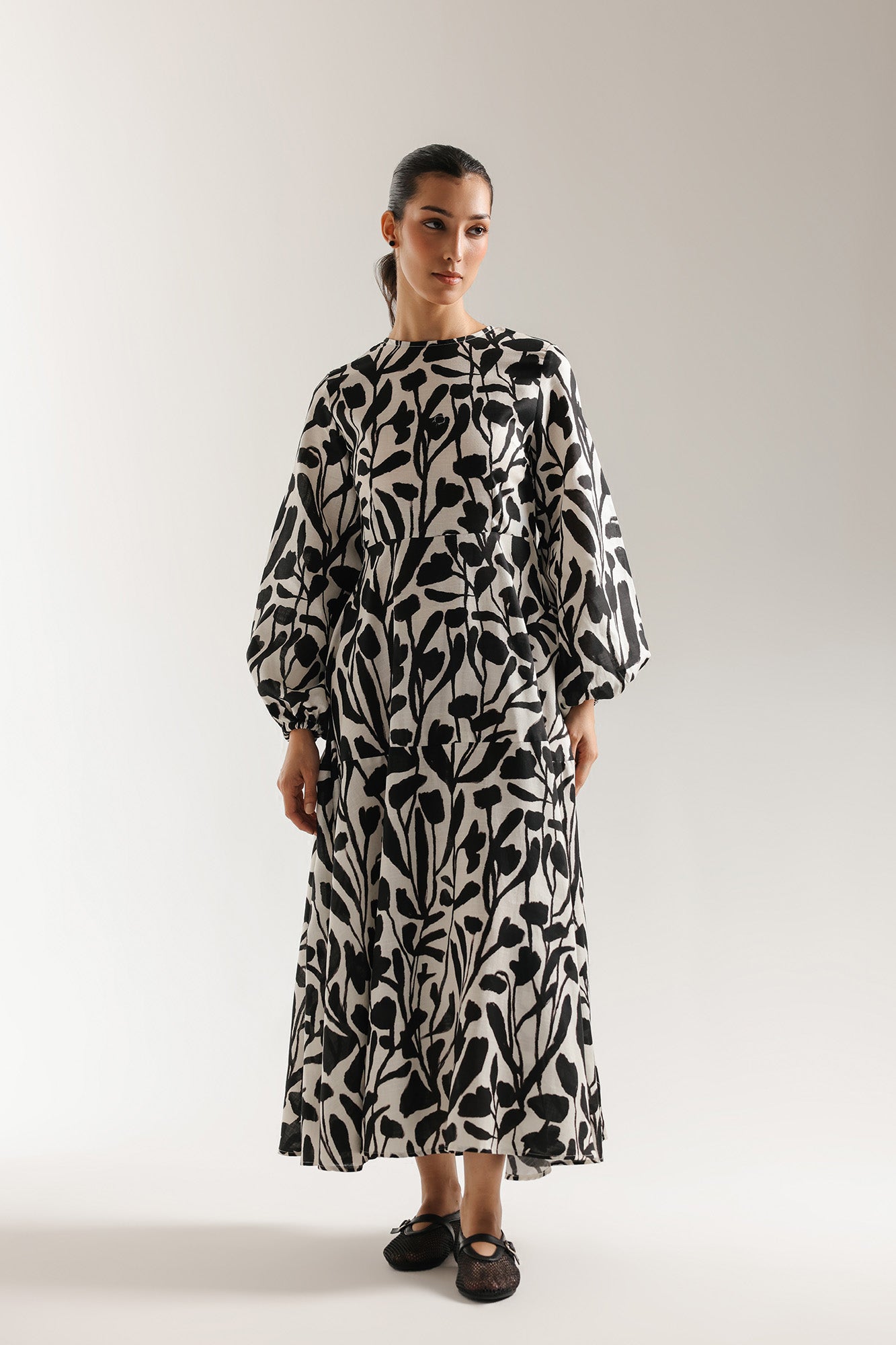 DRESS (E3094/108/002)