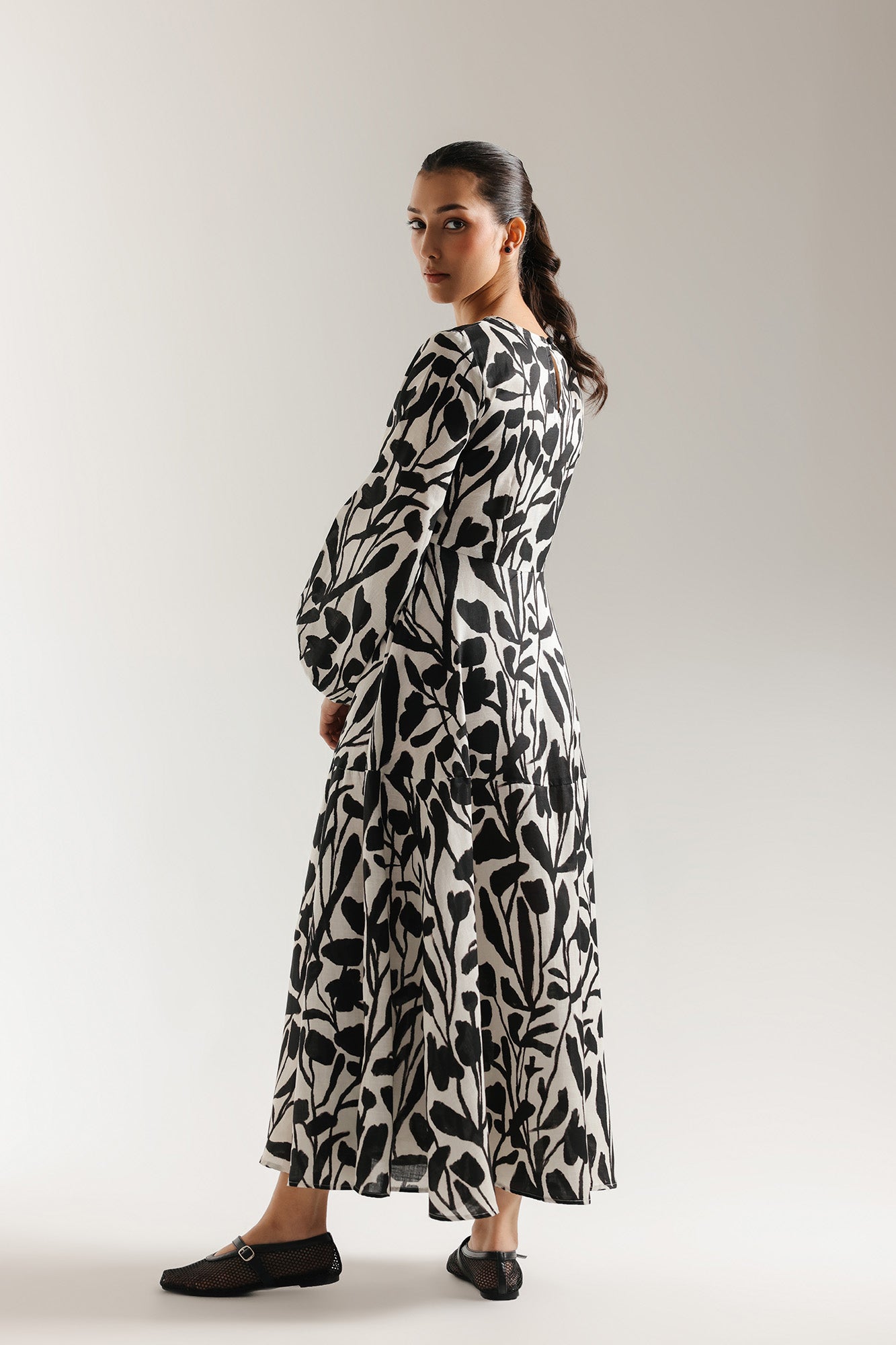 DRESS (E3094/108/002)