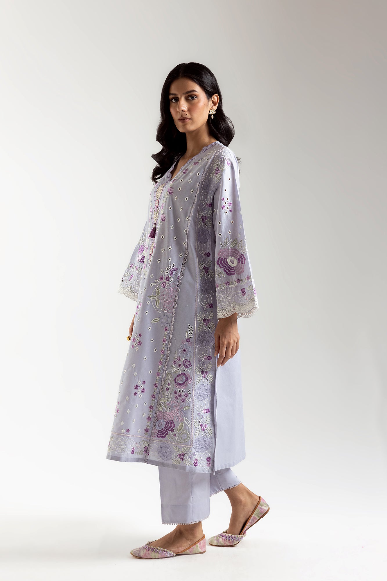 EMBROIDERED SUIT (E3130/103/630)