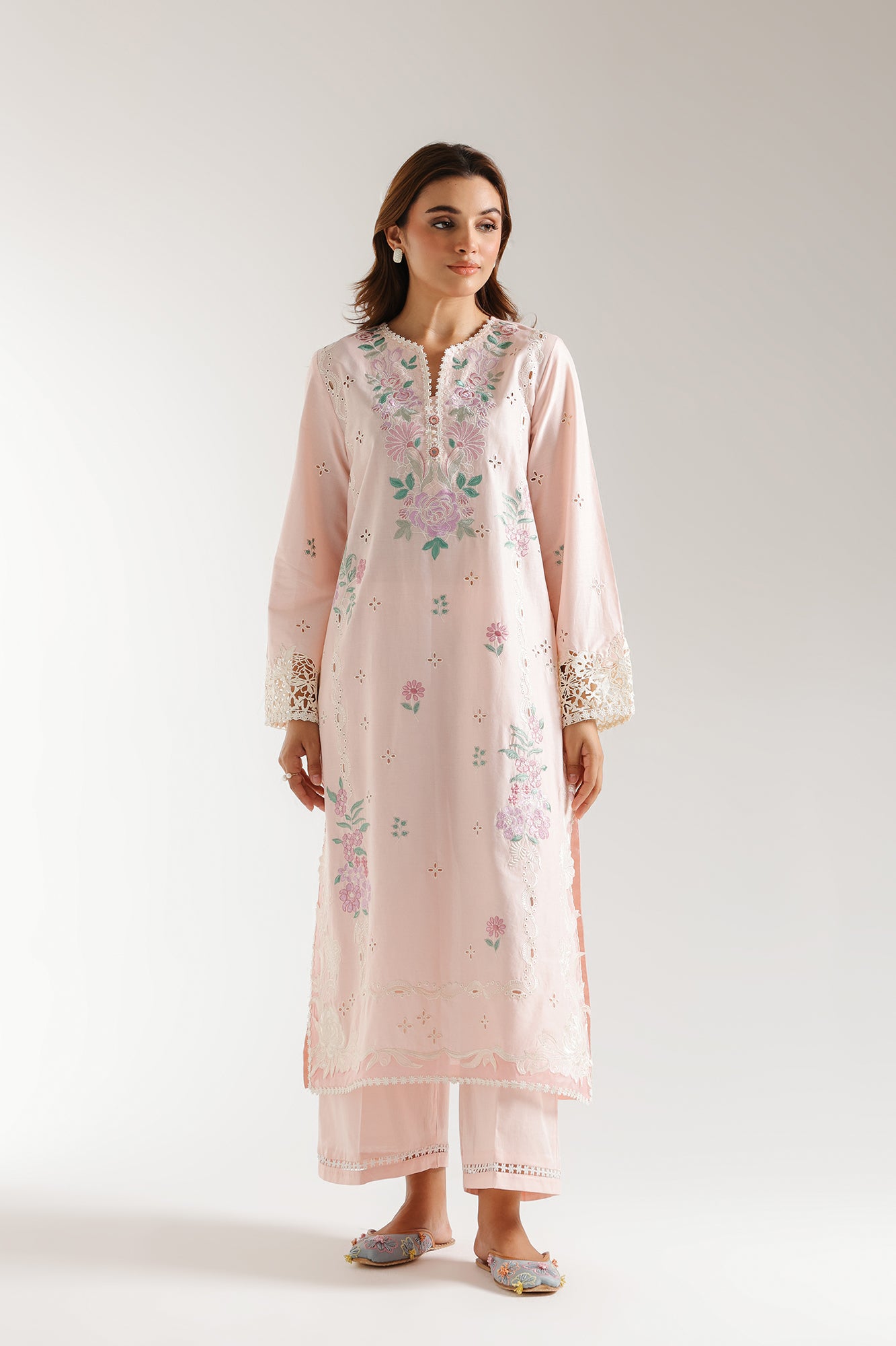 EMBROIDERED SUIT (E3132/103/315)