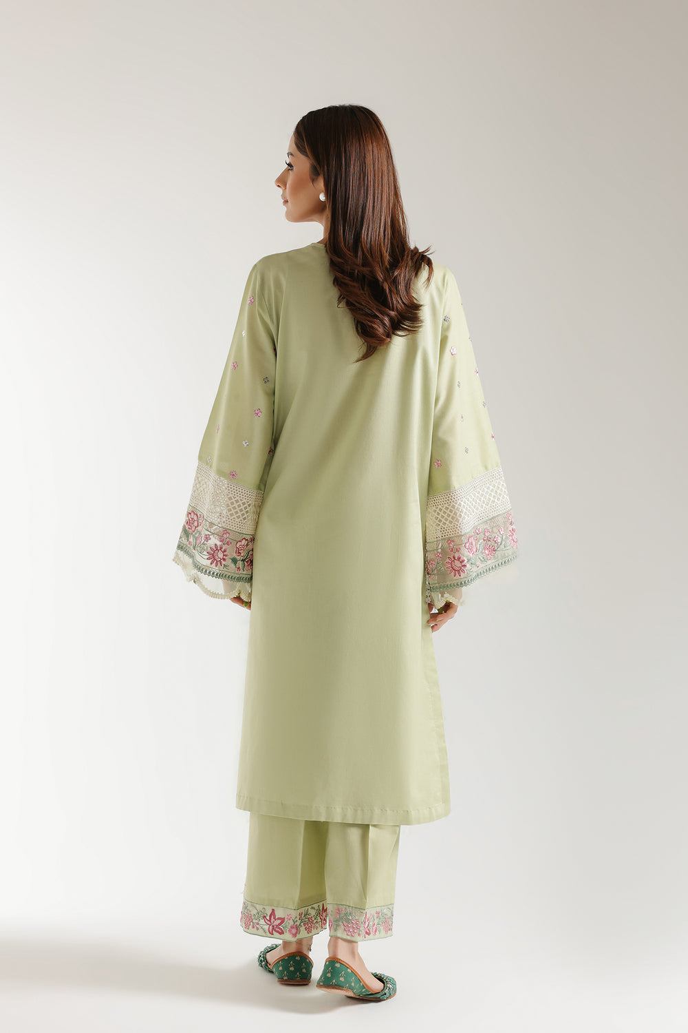 EMBROIDERED SUIT (E3133/103/127)