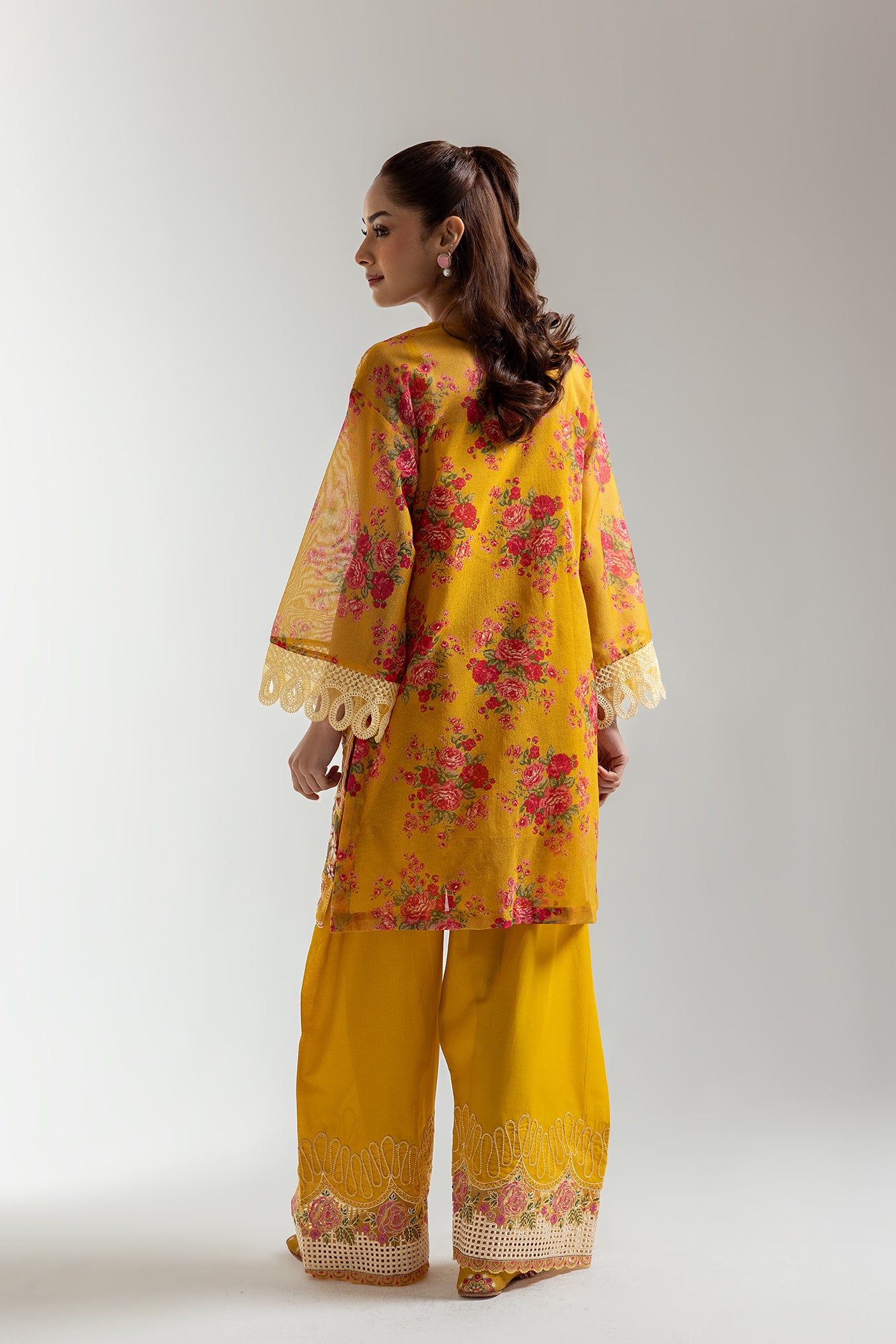 EMBROIDERED SUIT (E103/222/3194)