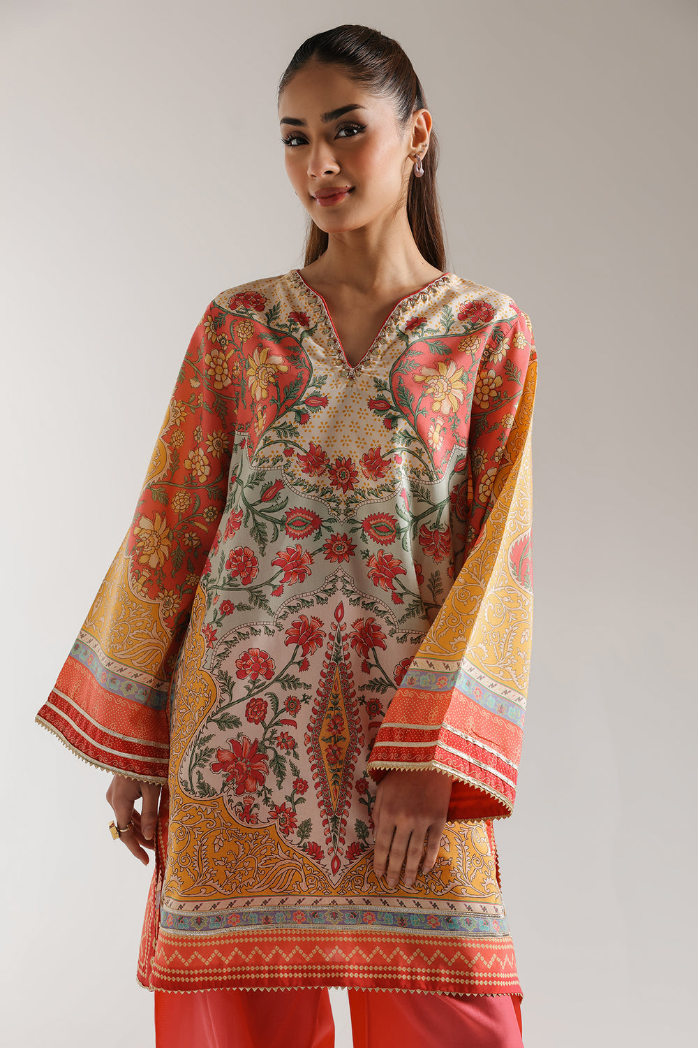 EMBROIDERED SUIT (E3346/103/311)