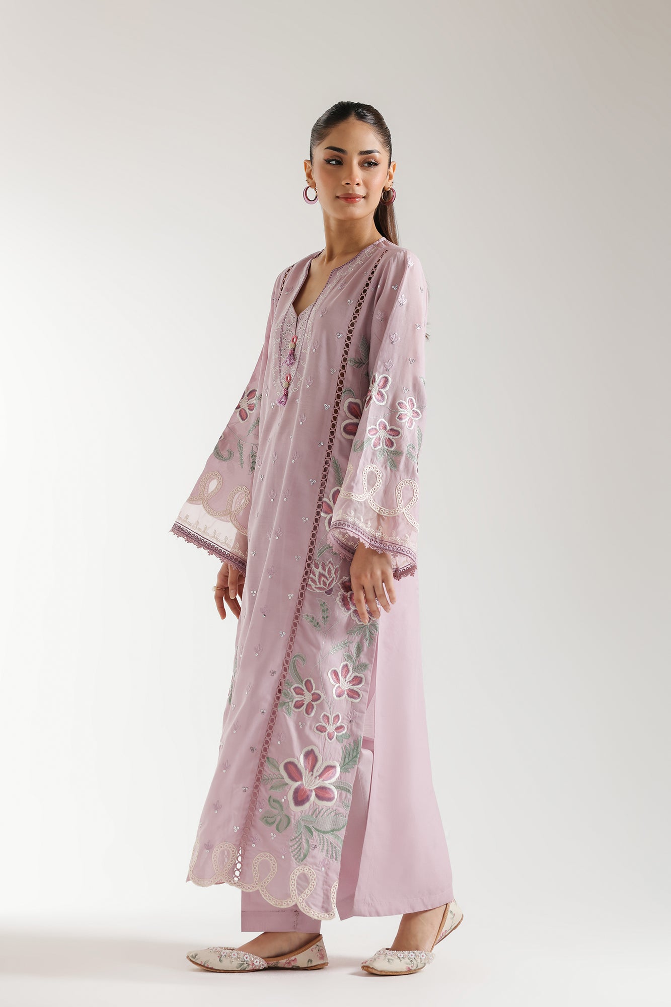 EMBROIDERED SUIT (E3355/103/413)