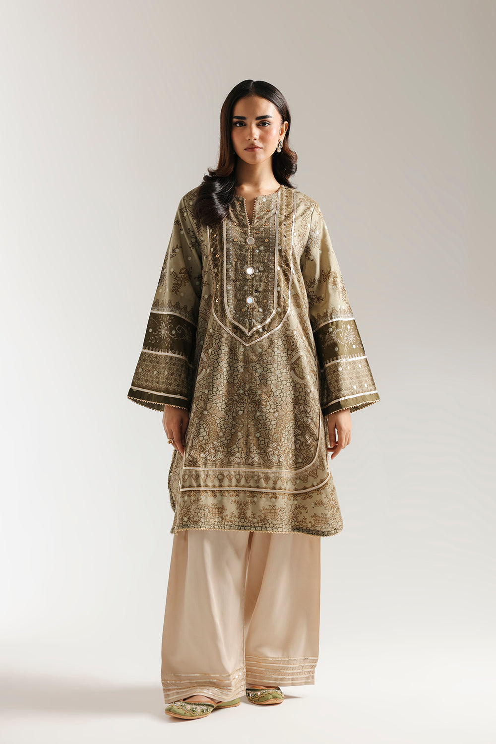 EMBROIDERED SUIT (E3505/103/006)