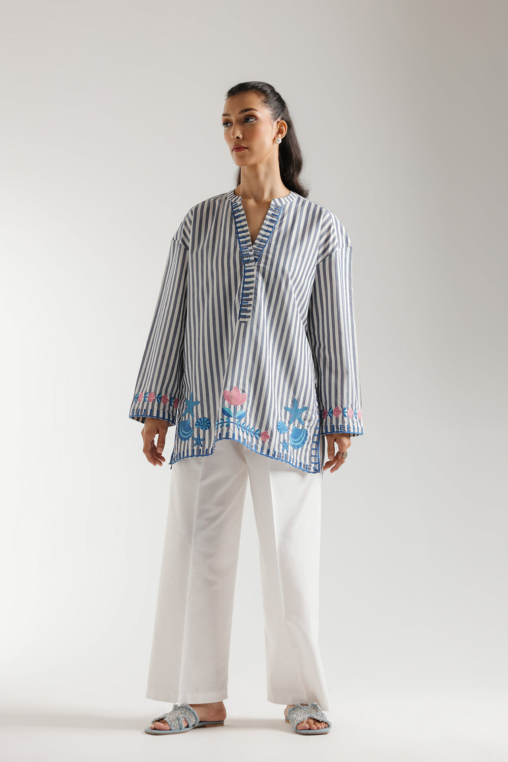 EMBROIDERED SHIRT (E5874/102/909)