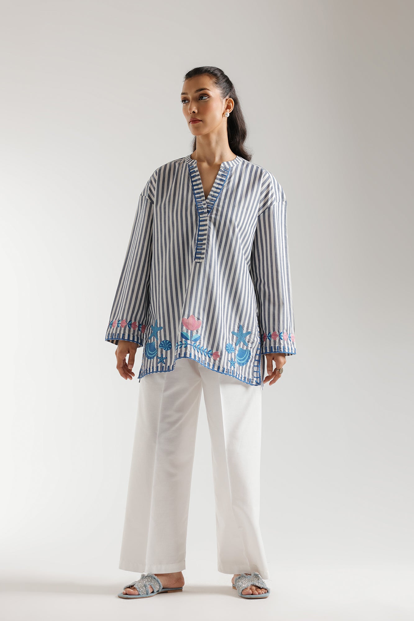 EMBROIDERED SHIRT (E5874/102/909)