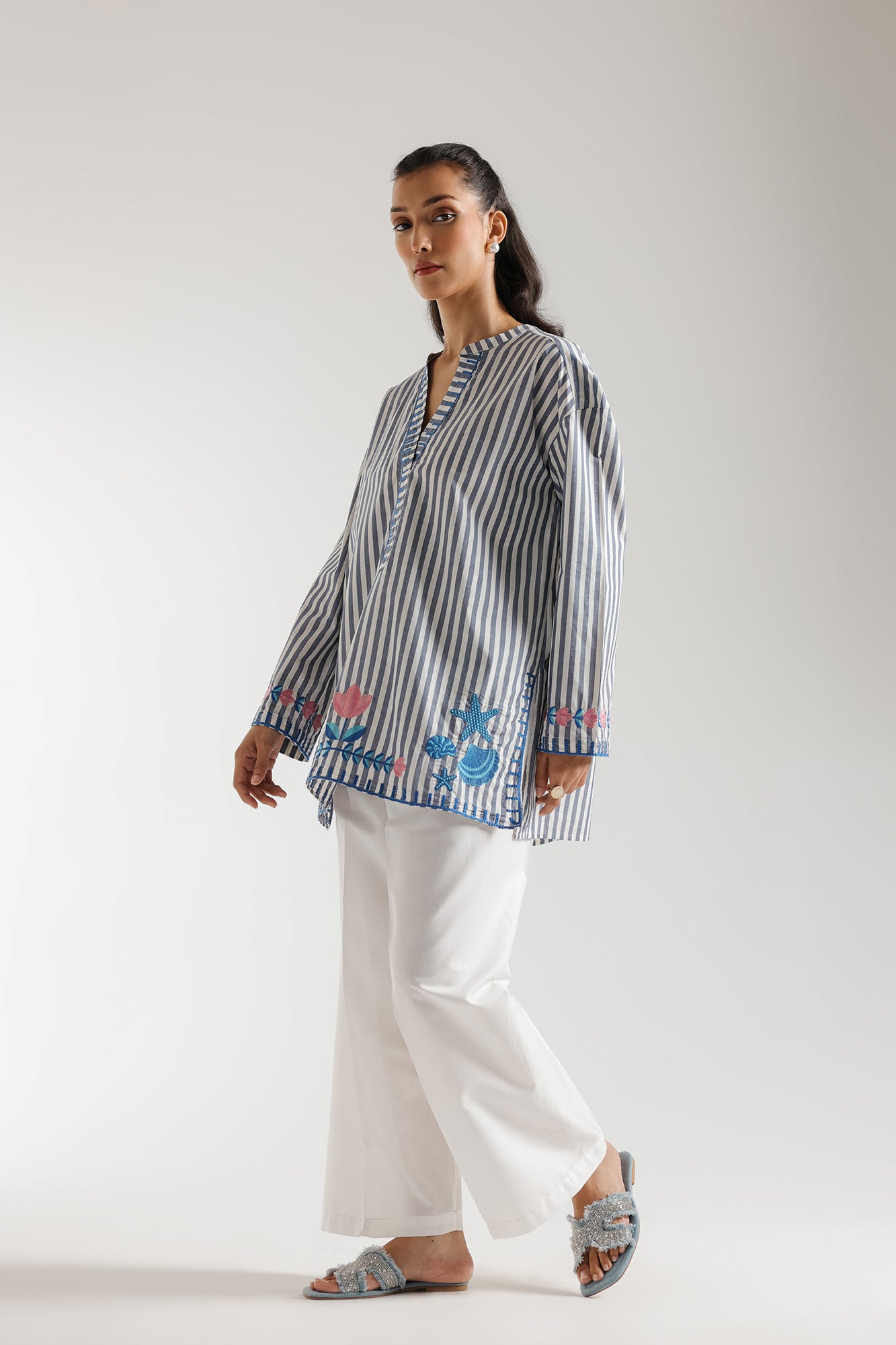 EMBROIDERED SHIRT (E5874/102/909)