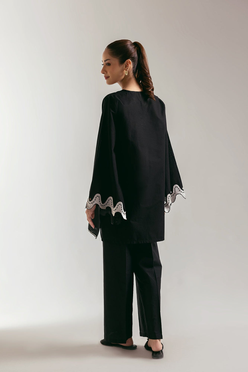 EMBROIDERED SHIRT (E102/902/5881)