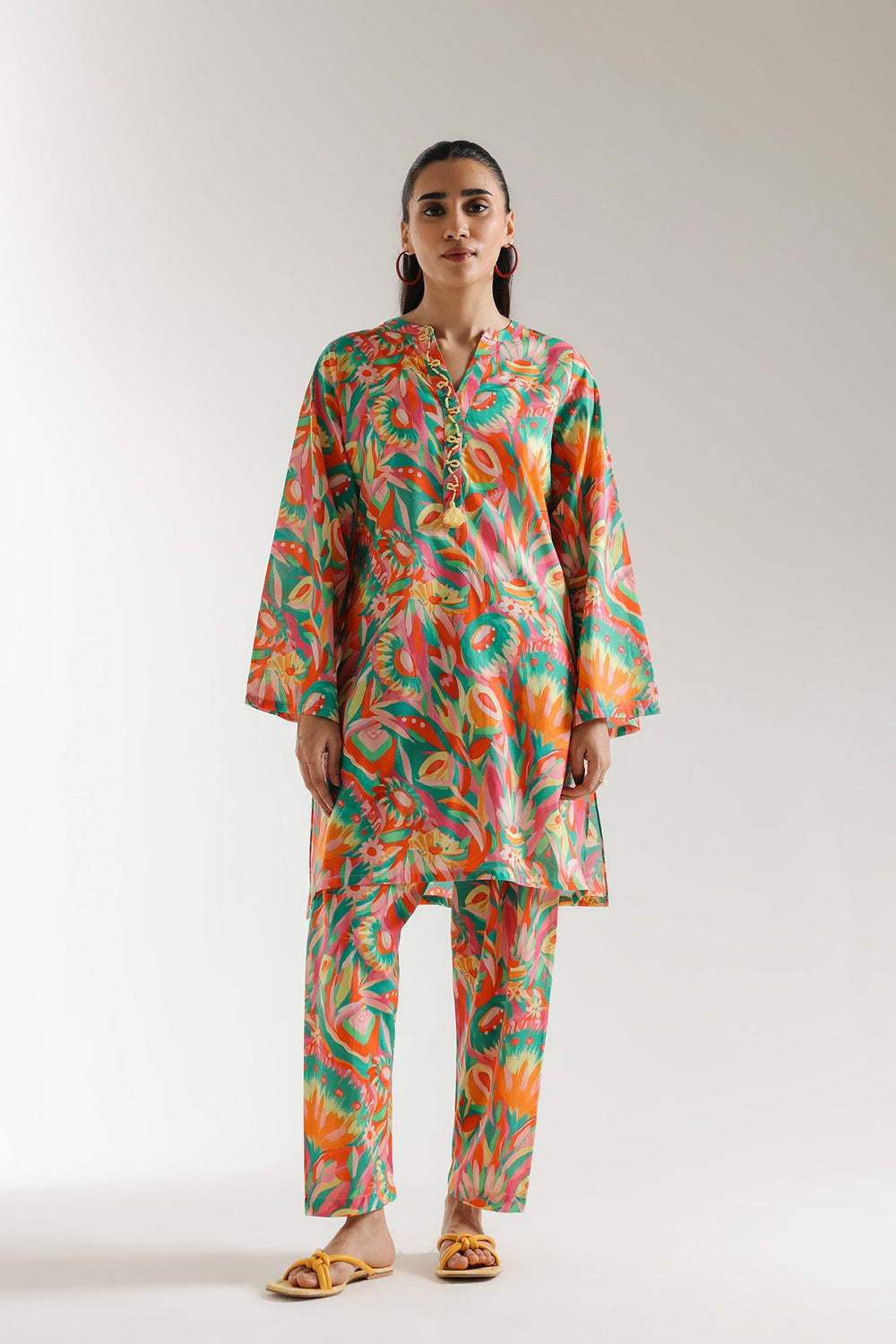 PRINTED SUIT (E6067/102/701)