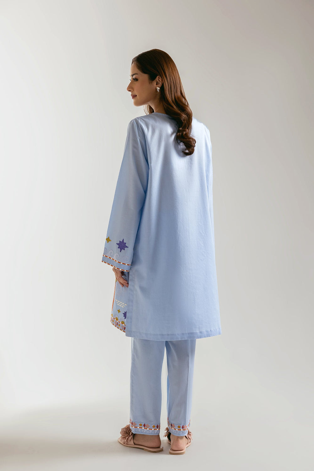 EMBROIDERED SUIT (E102/635/6103)