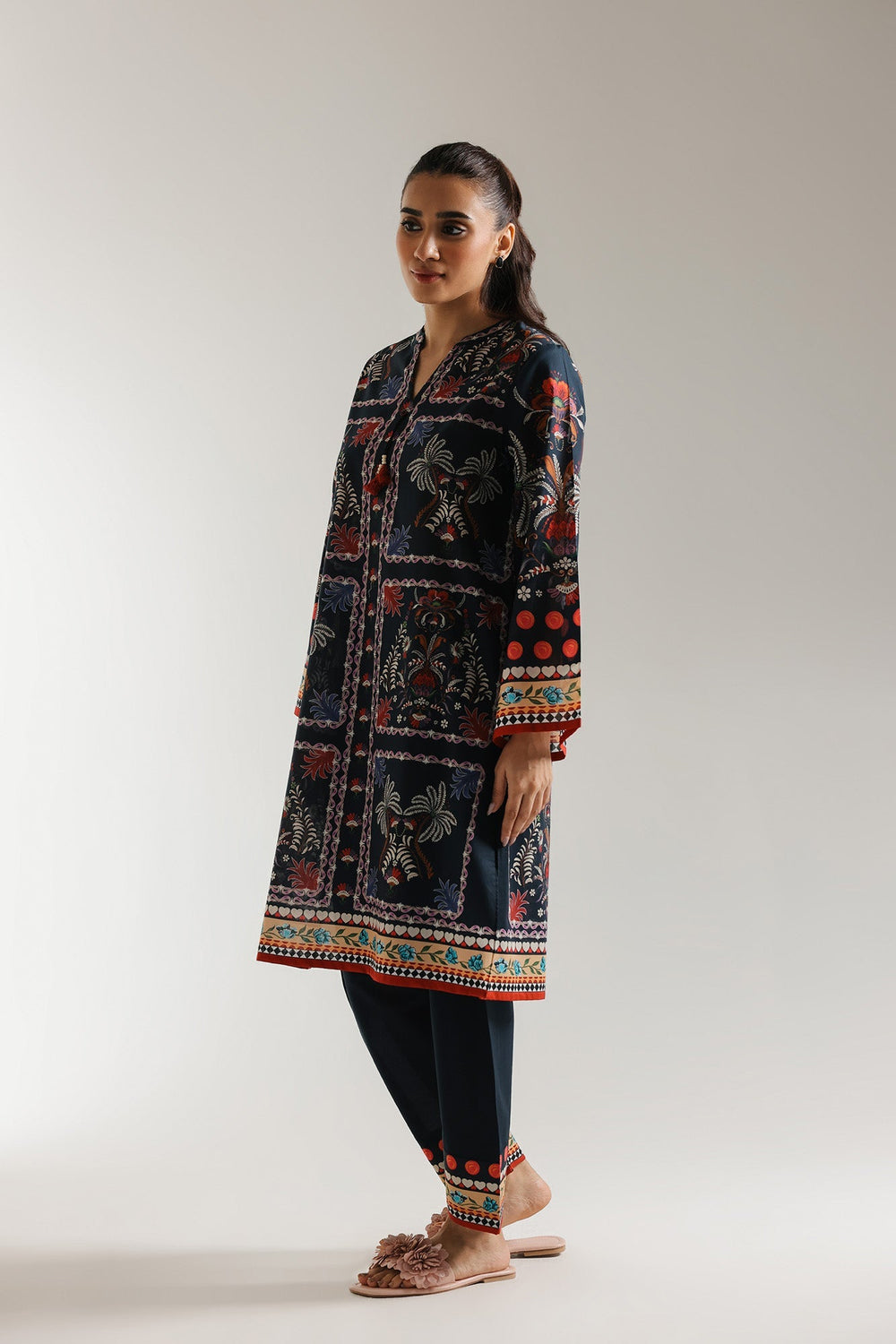 PRINTED SUIT (E6126/102/424)