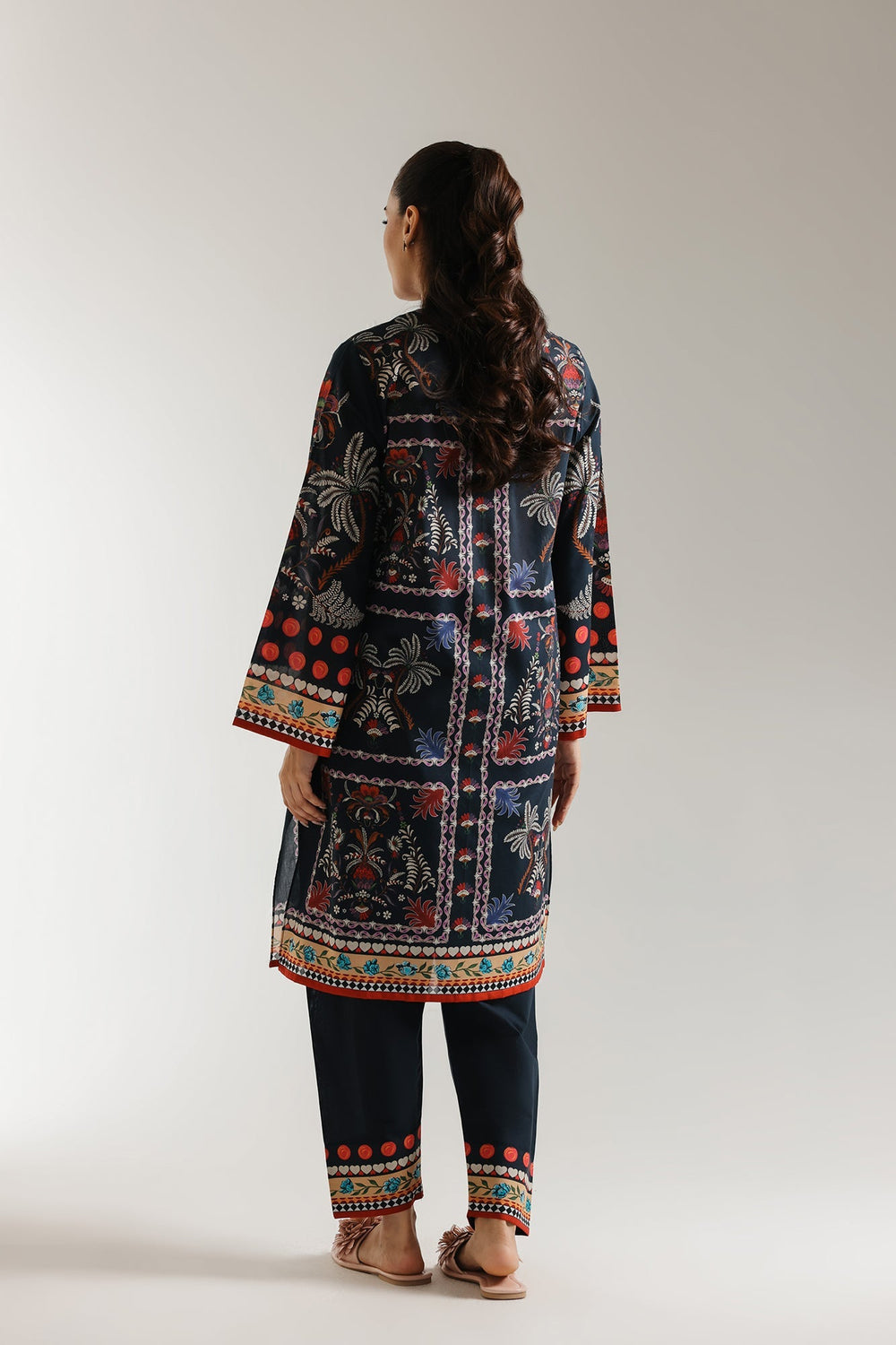 PRINTED SUIT (E6126/102/424)